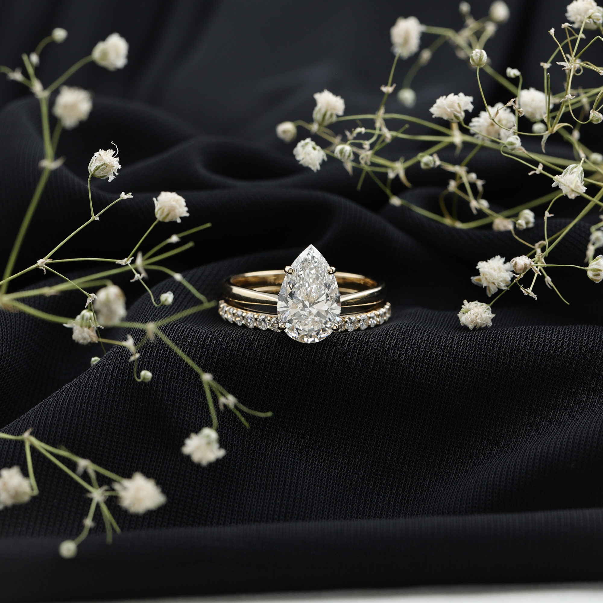 thumbnail video image 2 of Rosec Jewels Lab Grown IGI Certified 3 Carat Pear Shape Diamond Ring with Band - E-VS1 Grade, 10K Yellow Gold, US 10.00, 2 of 9