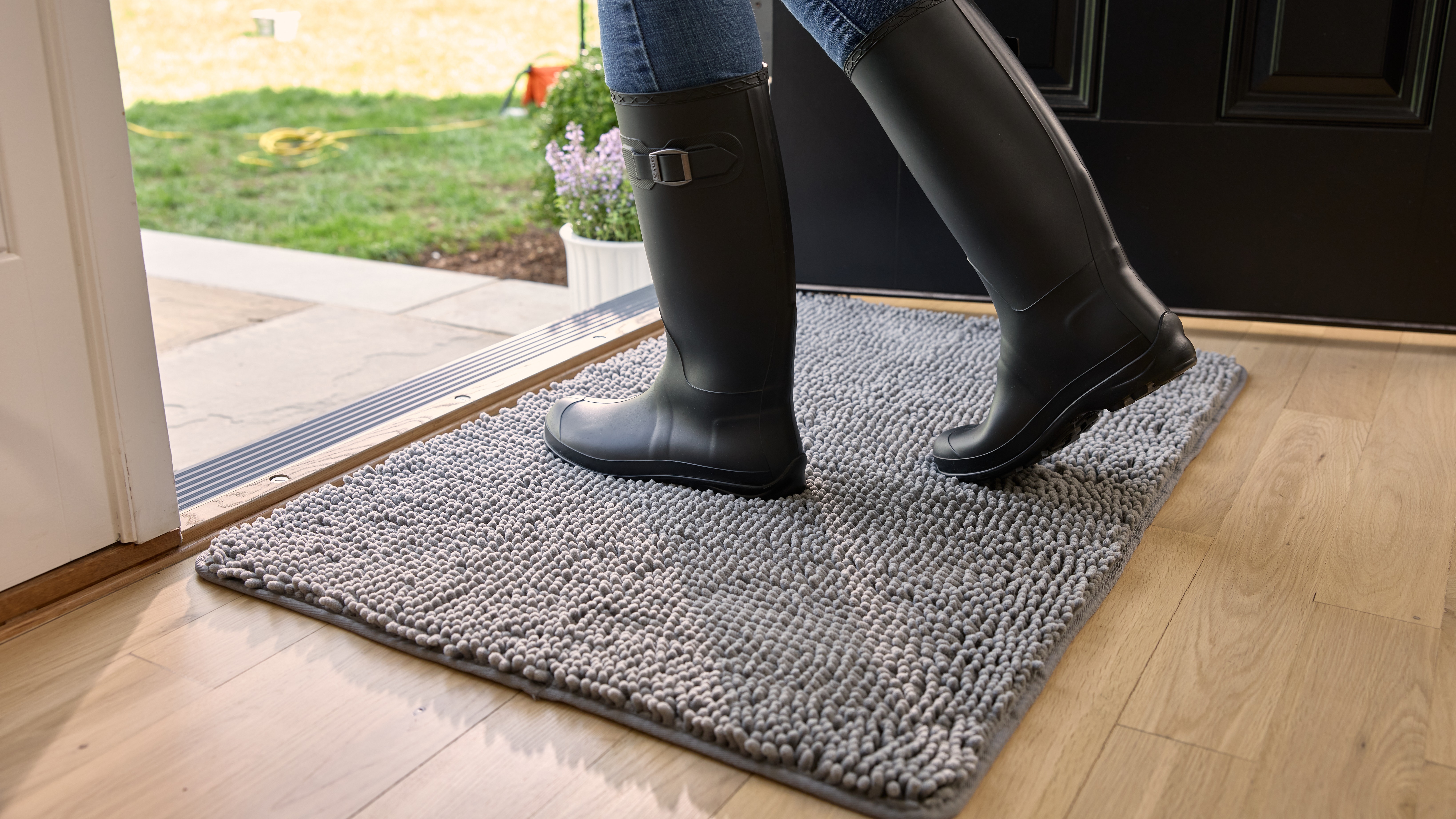 thumbnail video image 2 of GORILLA GRIP Ultra Absorbent Grippy Doormat for Muddy Dog Paws, Machine Washable Soak Stopper Rugs Cleaner Floors, Bed Mat for Dirty Dogs, Indoor Door Rug Pet Bed Mats 24x16 Paw Beige Ivory, 2 of 10