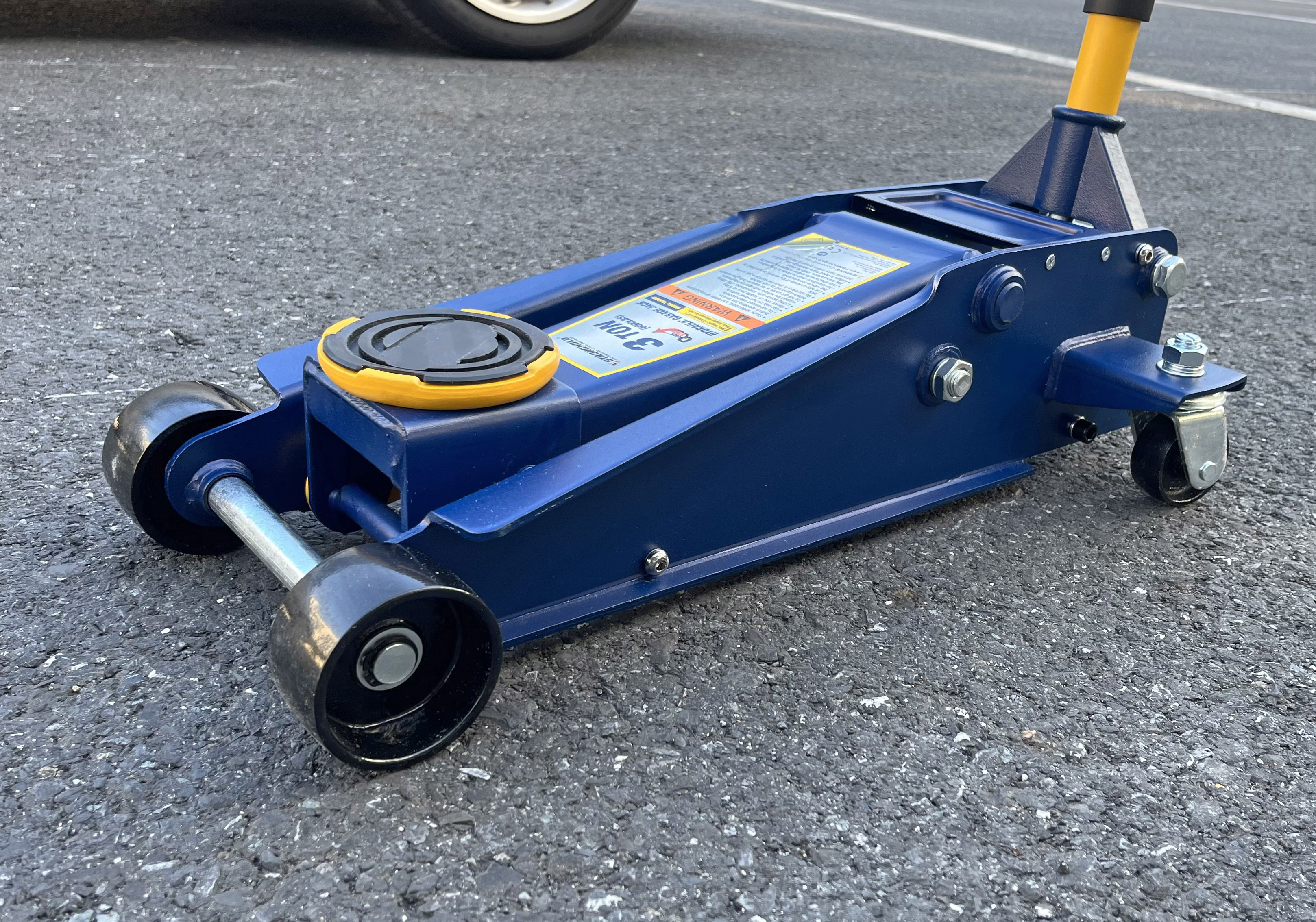 thumbnail video image 2 of STRONGHOLD Hydraulic Dual Pump 3 Ton Garage Jack 6000LBS-TH33007, 2 of 7