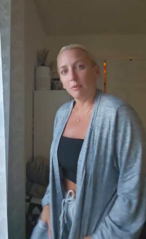 thumbnail video image 2 of Catalonia Women's Towel Bathrobes, Lightweight Cotton Waffle Full-Length Cloth Robe,Soft Absorbent Robes Home Hotel Spa Long Sleeves Robe,Gray Ash,XL, 2 of 8