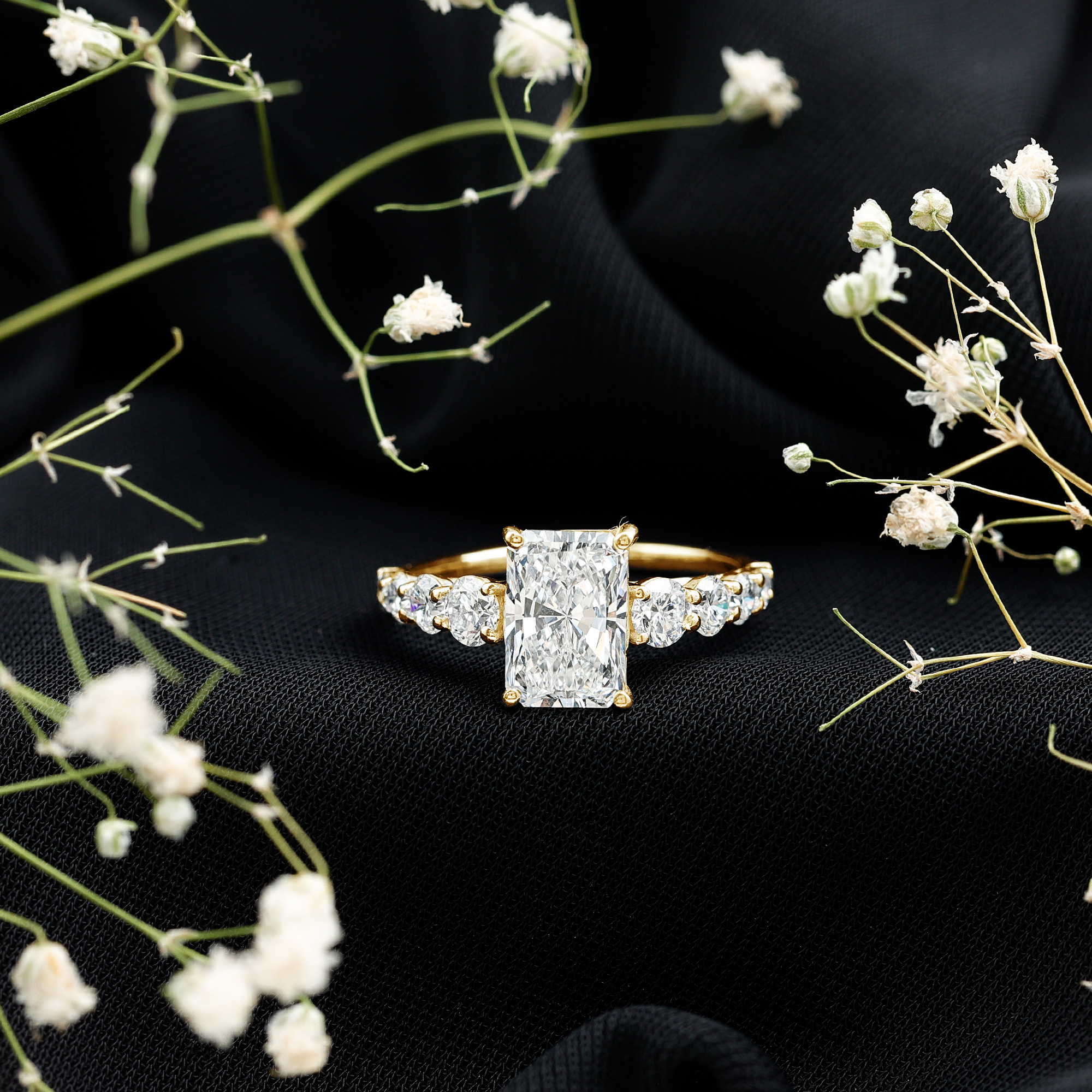 thumbnail video image 2 of Rosec Jewels Lab Grown Diamond Radiant Cut Engagement Ring with Side Stones (IGI Certified, E-VS1 Quality) - 3 Carat Diamond Ring, 18K Yellow Gold, US 4.00, 2 of 9
