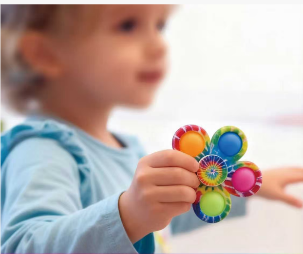 thumbnail video image 2 of Pop Fidget Spinner Toys , 4 Pcs Simple Popping Toy Pack Bubble Sensory Set for Kids Party Favor Bulk ADHD Stress Relief Hand Spinners, 2 of 7