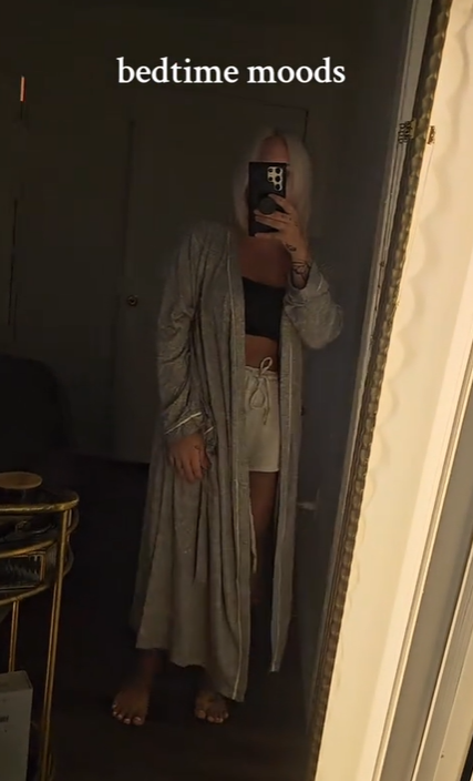 thumbnail video image 2 of Catalonia Women's Towel Bathrobes, Lightweight Cotton Waffle Full-Length Cloth Robe,Soft Absorbent Robes Home Hotel Spa Long Sleeves Robe,Gray Ash,L, 2 of 8