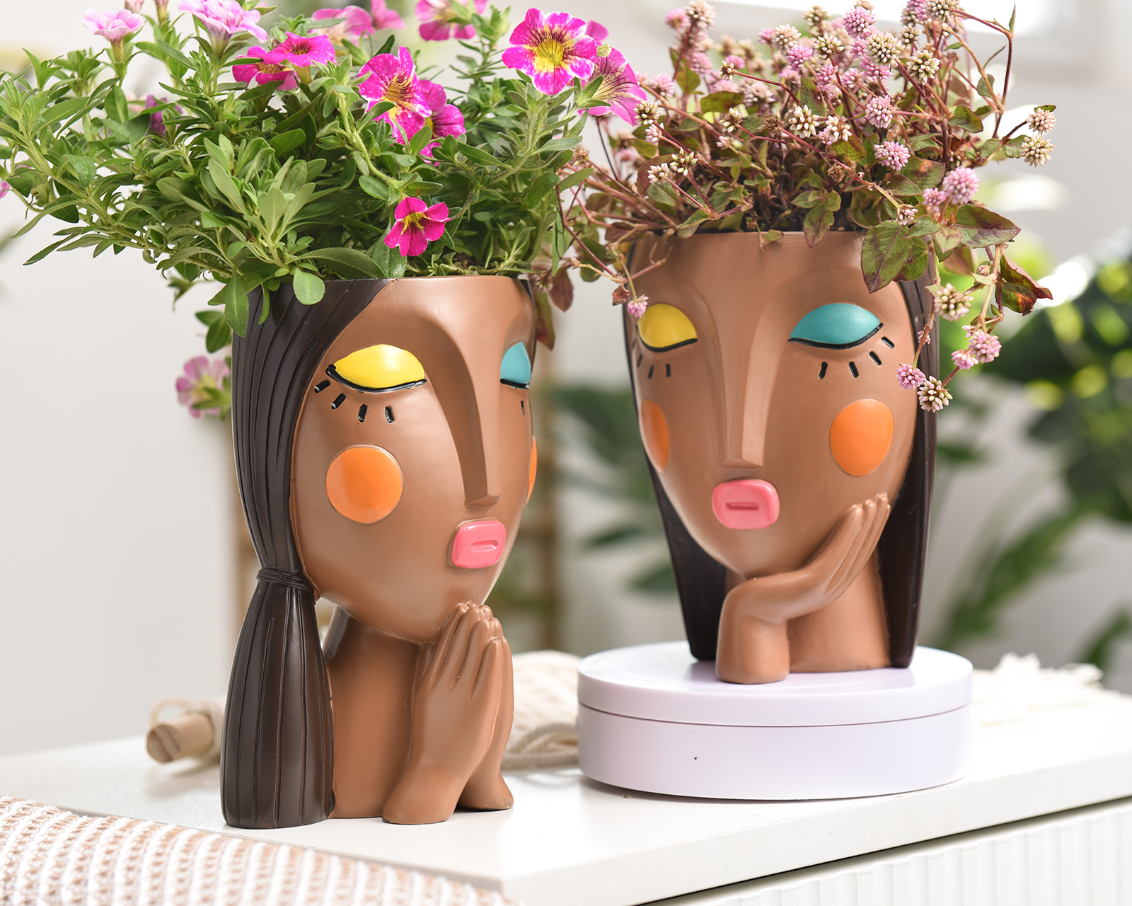 thumbnail video image 2 of Quoowiit Face Planter Pots with Drainage,Head Planter Pots for Indoor Plants Funny Succulent Planter Decorative, 2 of 8