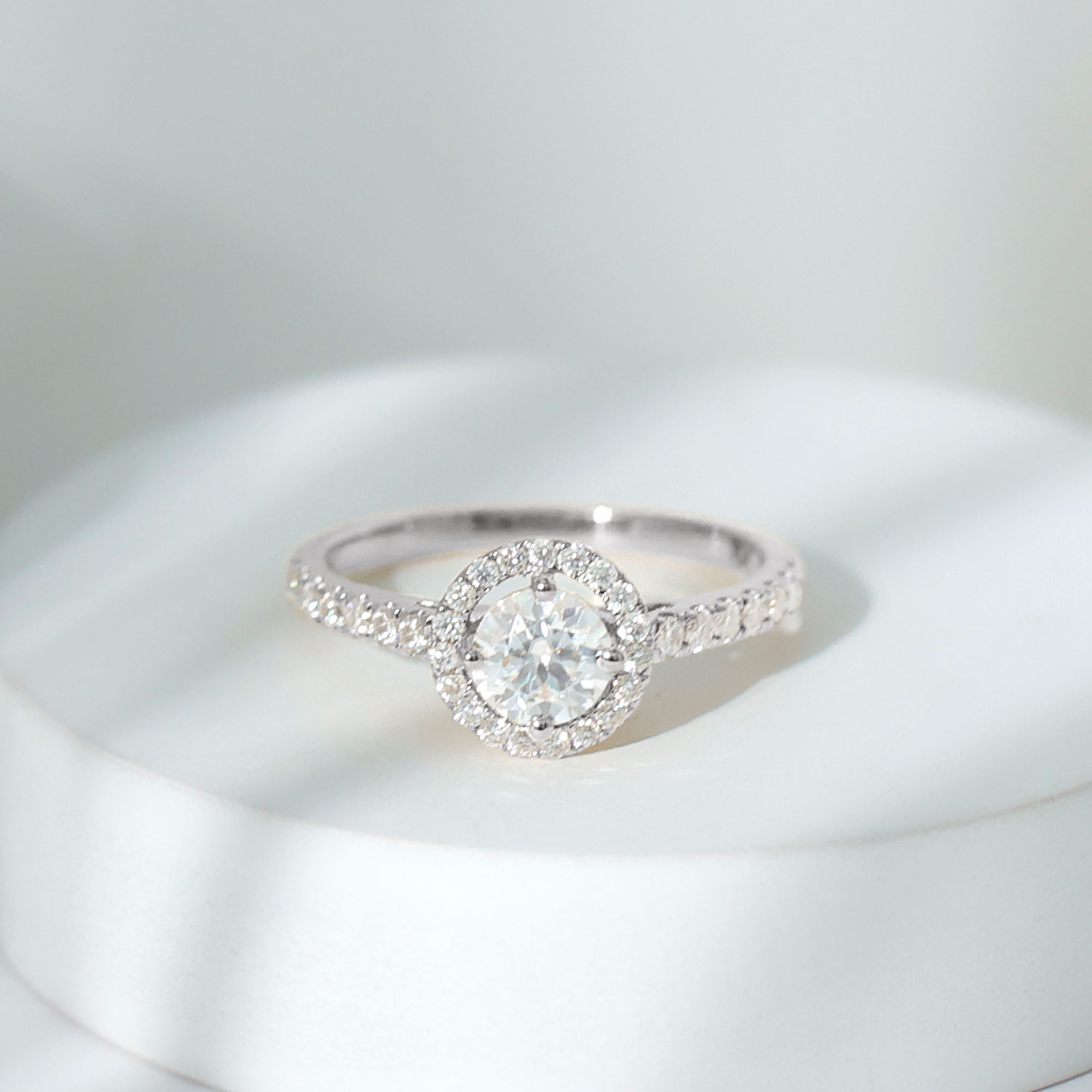 thumbnail video image 2 of Rosec Jewels 1/2 CT Round Shape Moissanite Halo Engagement Ring with Side Stones, 14K Yellow Gold, US 8.00, 2 of 8