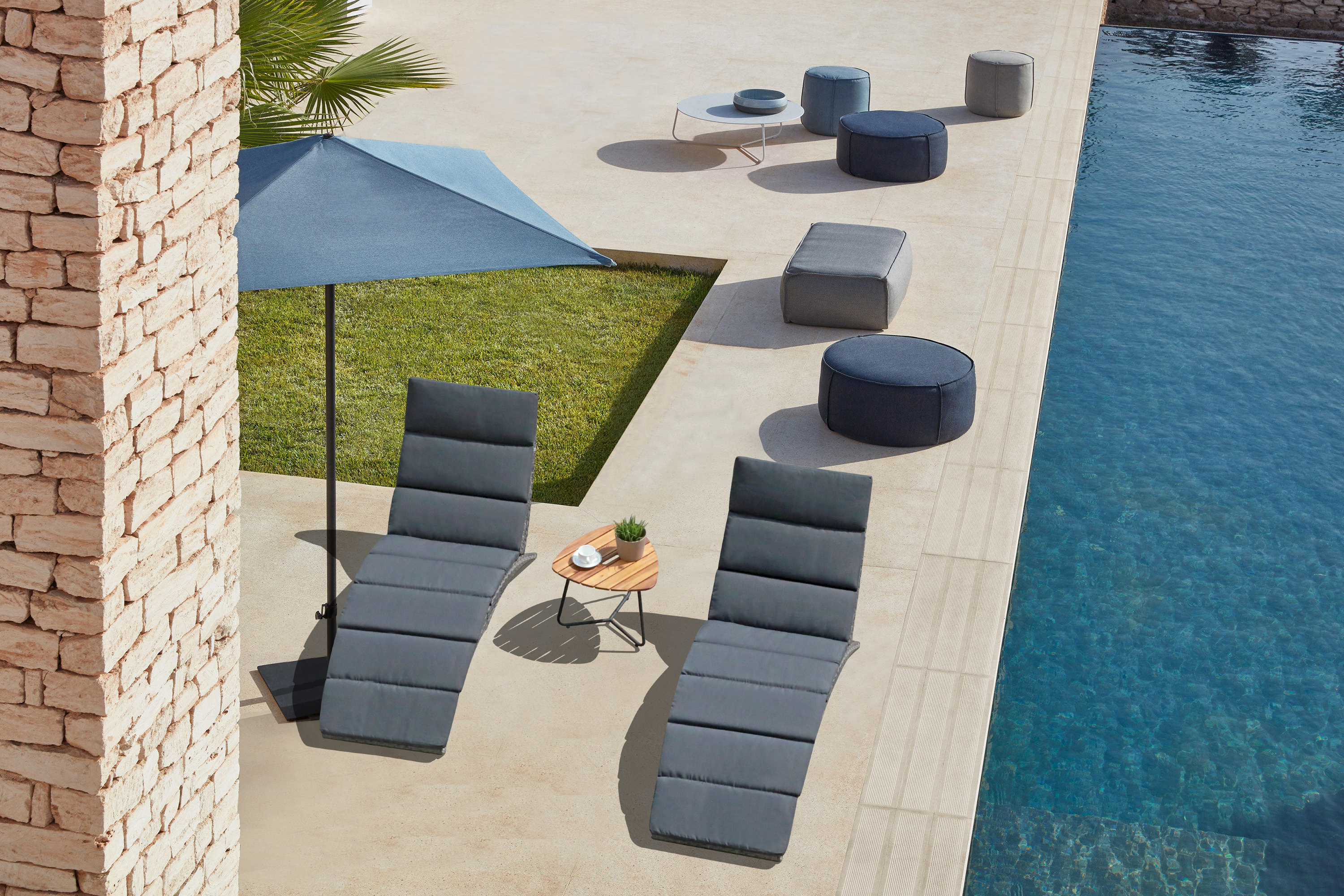 thumbnail video image 2 of JOIVI Patio Chaise Lounge Chair, Outdoor Sun Lounger, PE Rattan Foldable Chaise with Removable Dark Gray Cushion, Suitable for Poolside, Garden, Balcony 2 Pack, 2 of 10