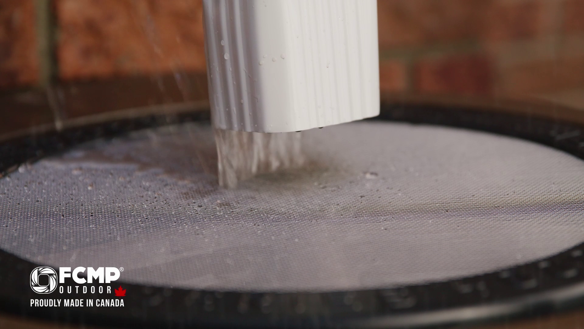 thumbnail video image 2 of FCMP Outdoor WG4000-GRY Home Outdoor Wood Grain Rain Water Catcher Barrel, 2 of 11