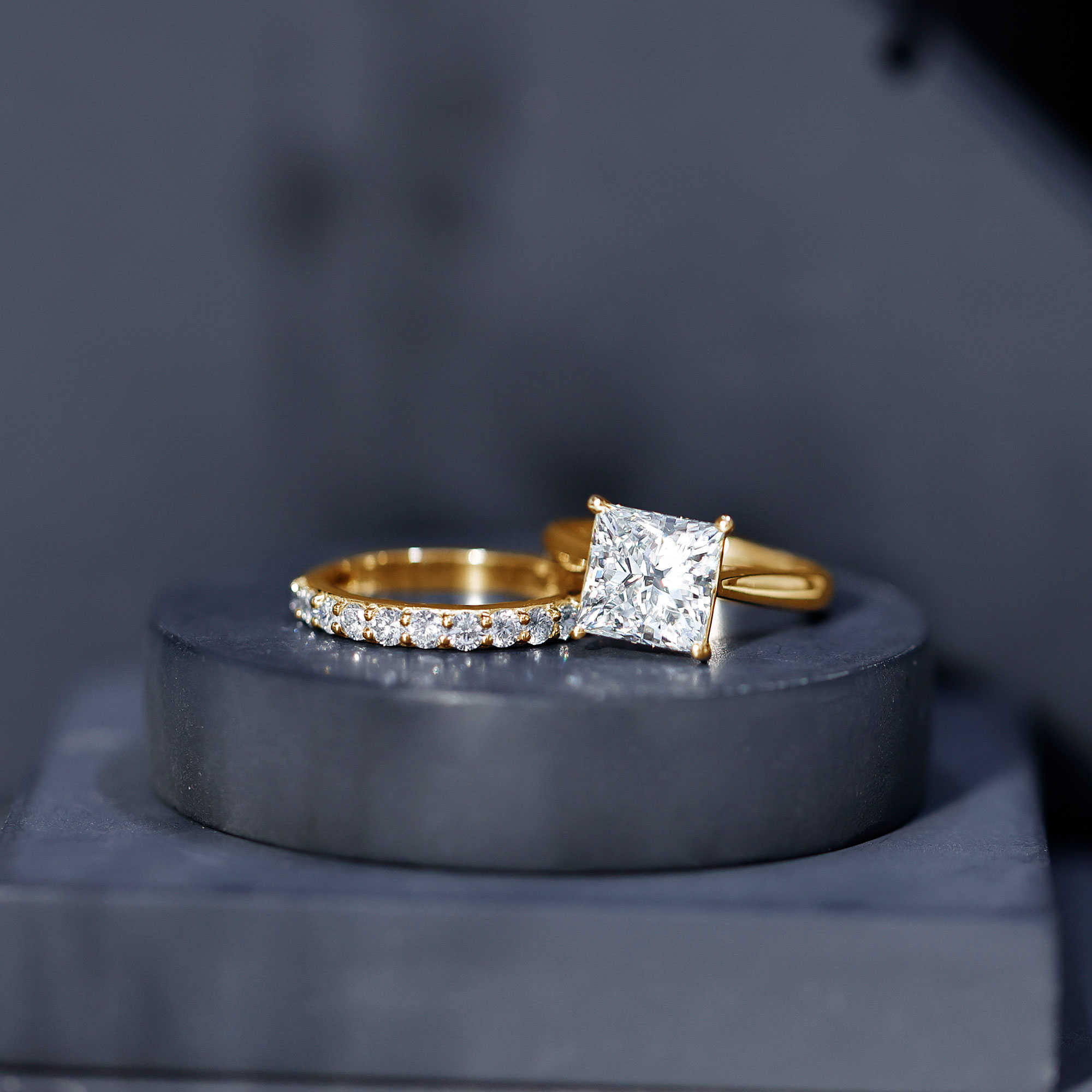 thumbnail video image 2 of Rosec Jewels IGI Certified Lab Grown Diamond Bridal Ring Set - 4 Carat Princess Cut Engagement Ring with Wedding Band - E-VS1 Grade, 10K Yellow Gold, US 9.50, 2 of 9