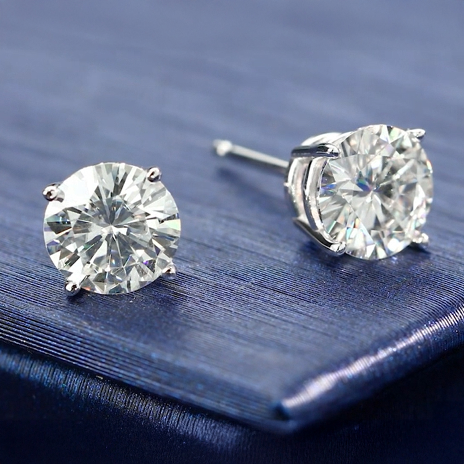 thumbnail video image 2 of Gem Stone King 0.50 to 7.75 Carat Round White Moissanite Stud Earrings for Women Men Set in 925 Sterling Silver | 4MM to 10MM | D-E-F Color, 2 of 7