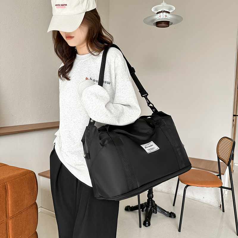 thumbnail video image 2 of WANDF Expandable Travel Duffel Bag with Shoulder Strap for Women,3 Slash Pockets Airline Approved Personal Item Bag 18x14x8,Gym Bag with Wet Pocket,Underseat Foldable Carry on Weekender Bag(Purple), 2 of 13