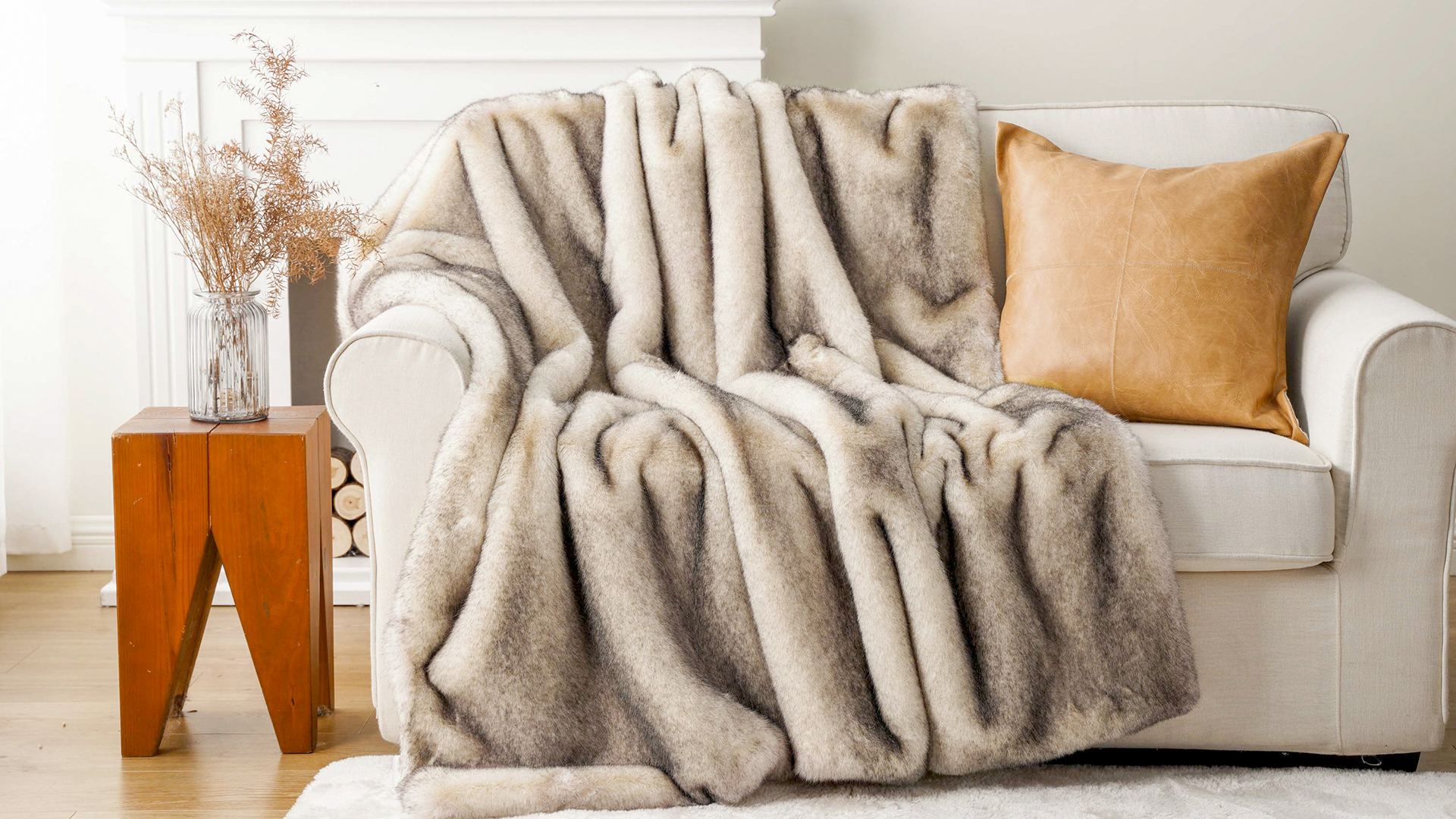 thumbnail video image 2 of Battilo Cream Faux Fur Throw Blanket, Large Mink Fake Fur Throw,Fuzzy Thick Plush Blanket,50"x60", 2 of 9