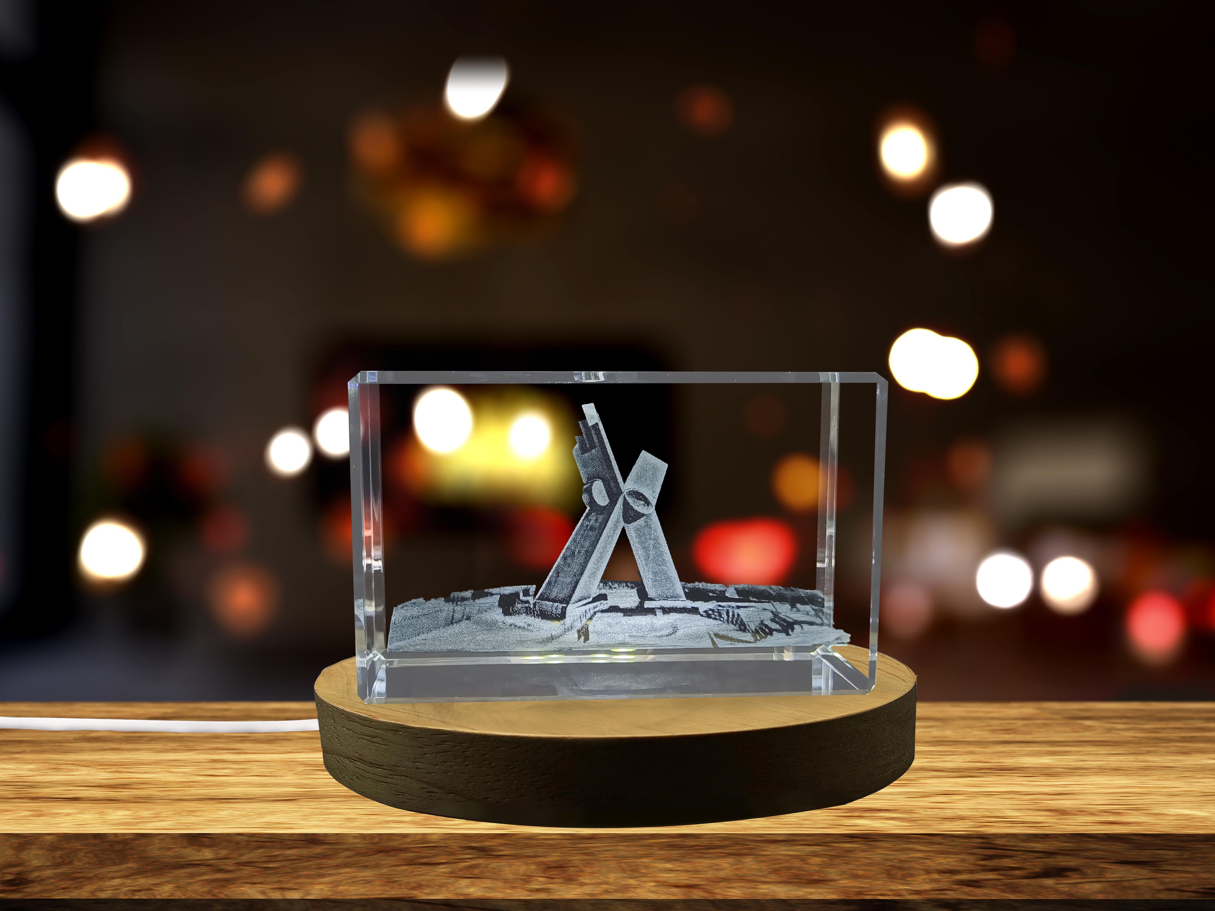 thumbnail video image 2 of Stunning Monument to Mexicaneidad 3D Engraved Crystal Gift, 2 of 7
