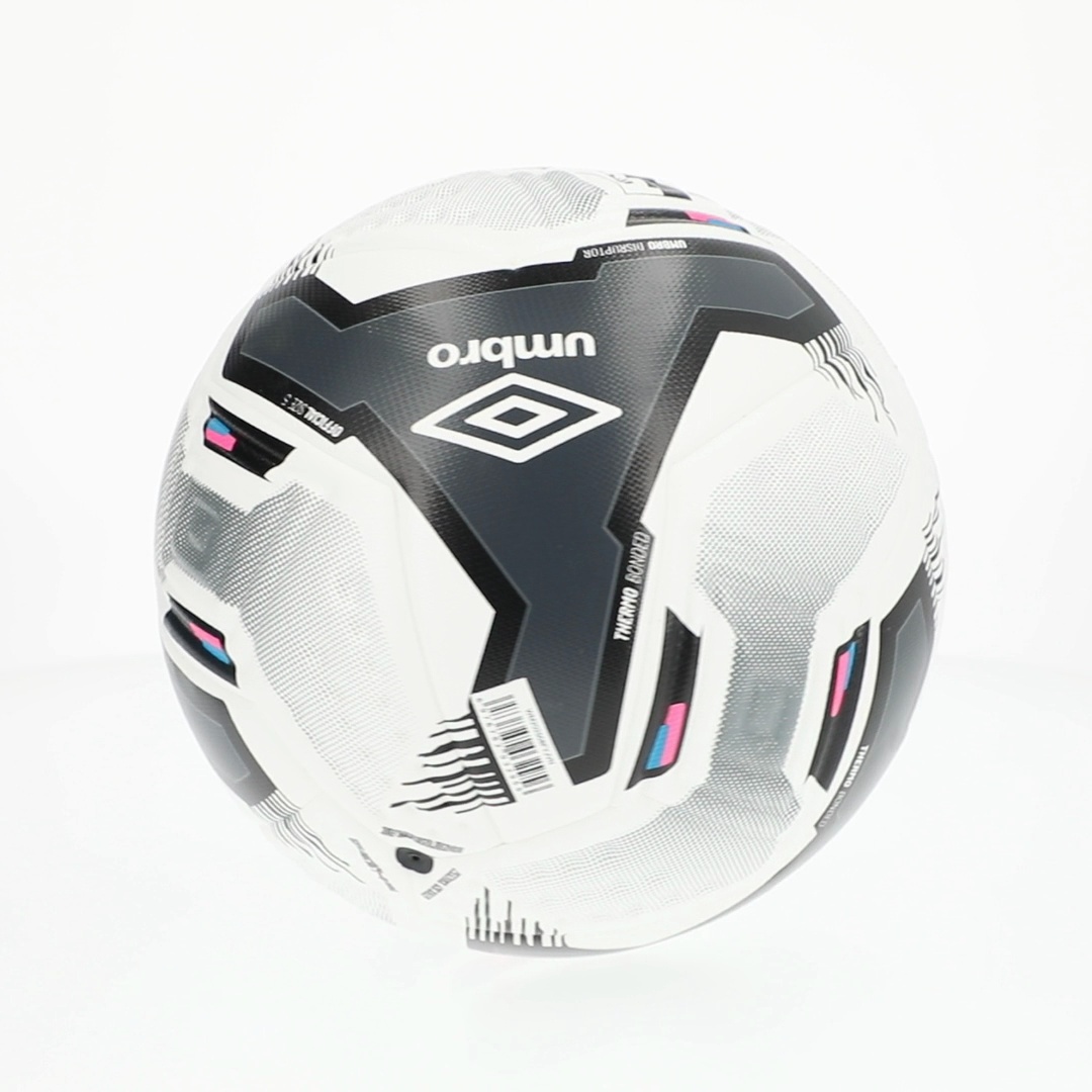4 pack) Umbro Disruptor Size 5 Soccer Ball for Ages 13 Years and