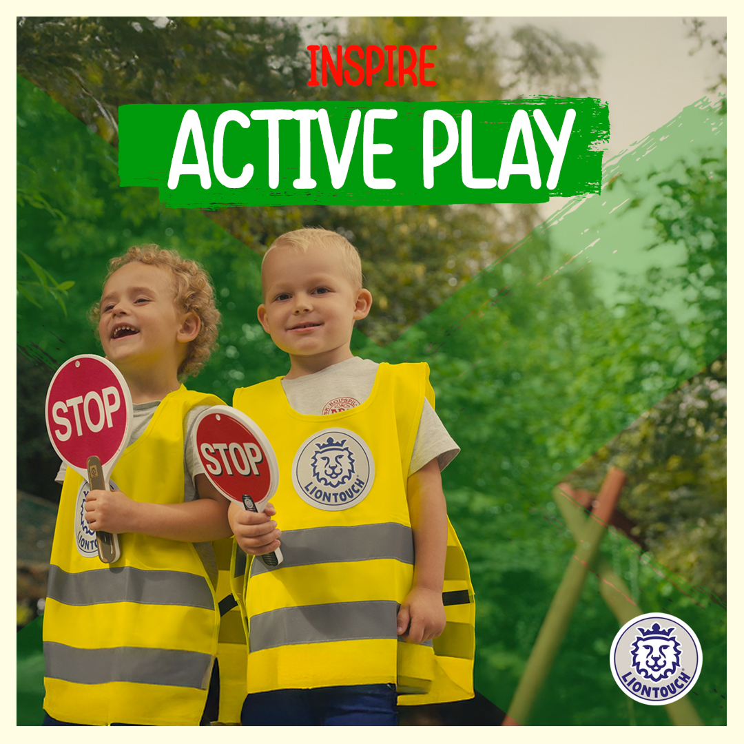 thumbnail video image 2 of Liontouch - Stop & Go Sign, Red & Green | 1+ Years | School Patrols, Traffic & Street Safety, 2 of 6