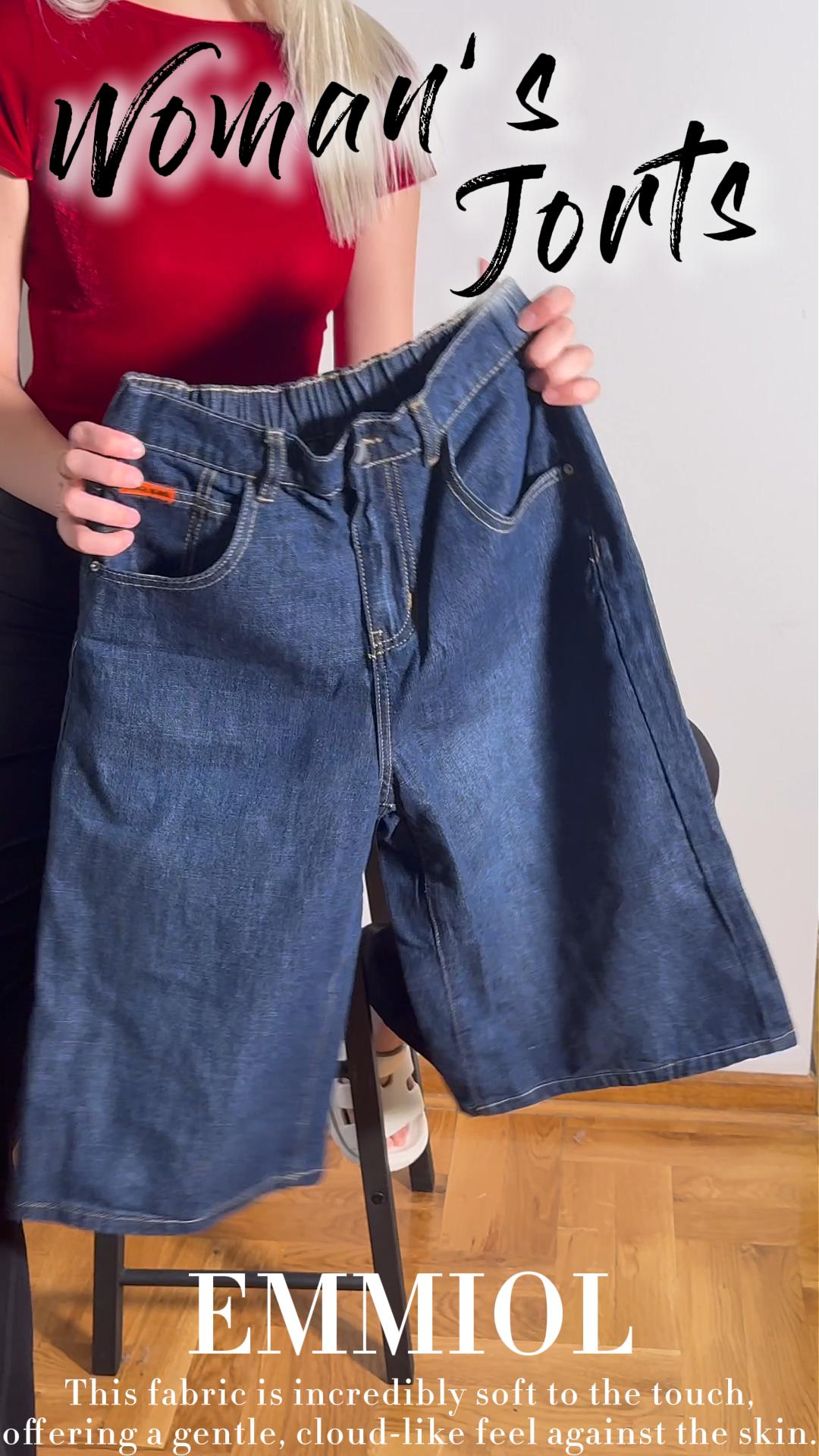 thumbnail video image 2 of EMMIOL Y2k Baggy Denim Shorts for Women Wide Leg Mid Rise Bermuda Streetwear Boyfriend Shorts with Pockets, 2 of 9