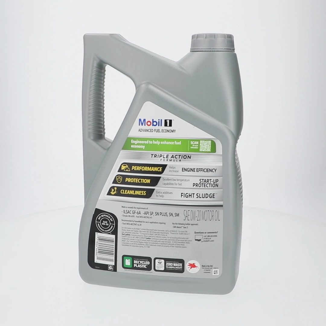 Mobil 1, Advanced Fuel Economy Full Synthetic Motor Oil, 0W-20, 5