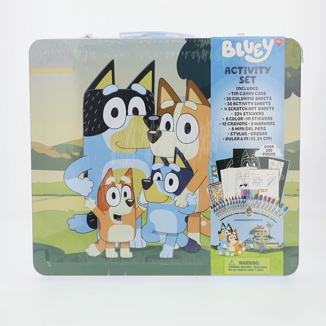 Bluey★送料無料★3段2列引き出し Bluey Deluxe Art Set with Metal Carrying Case for Kids Over 200