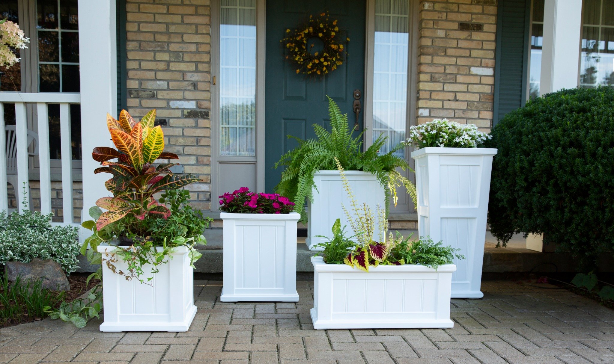 thumbnail video image 2 of Cape Cod 14" x 14" x 14" Square Black Self-Watering Plastic Planter, 2 of 14