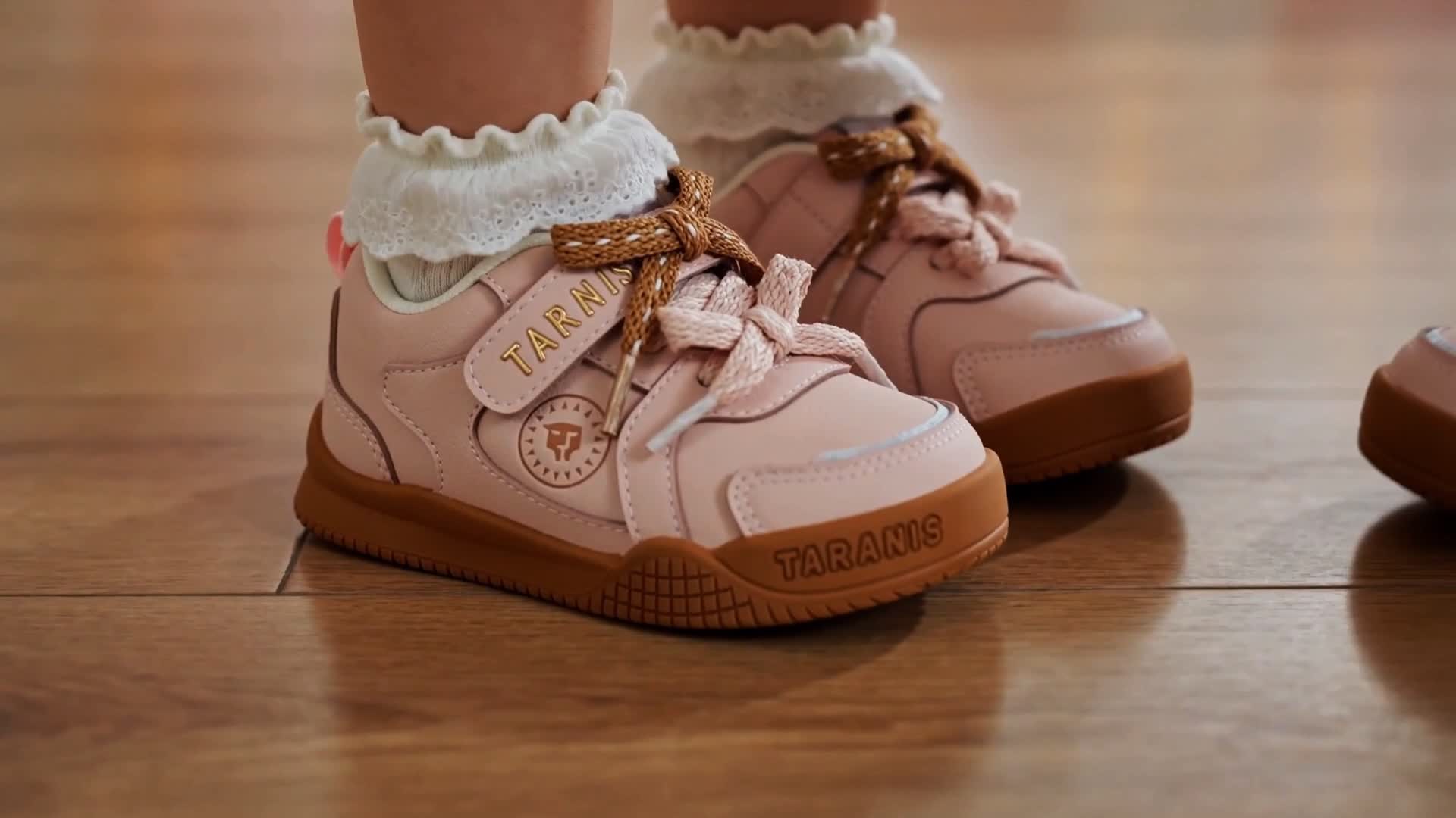 thumbnail video image 2 of TARANIS Toddler Shoes for Boys and Girls, Hook-and-Loop Strap, 2 of 8