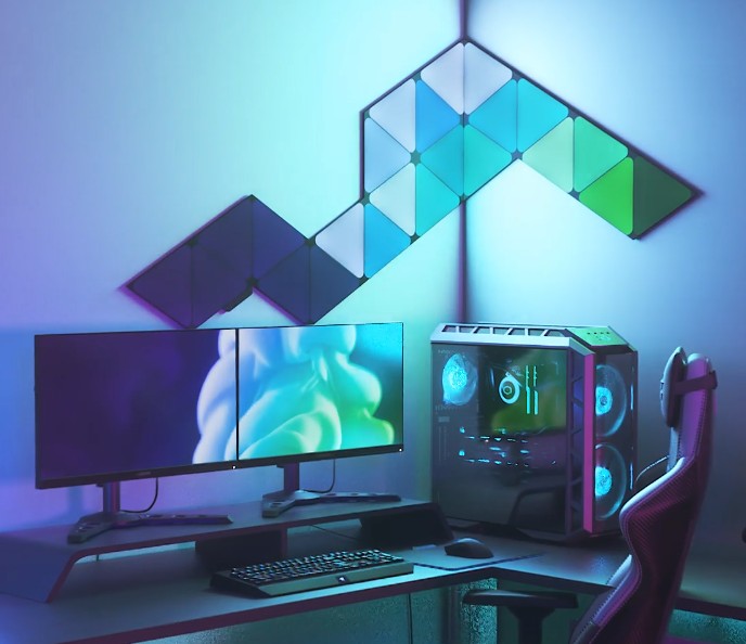 Nanoleaf Shapes Ultra Black Triangles Smarter Kit - Smart LED Wall