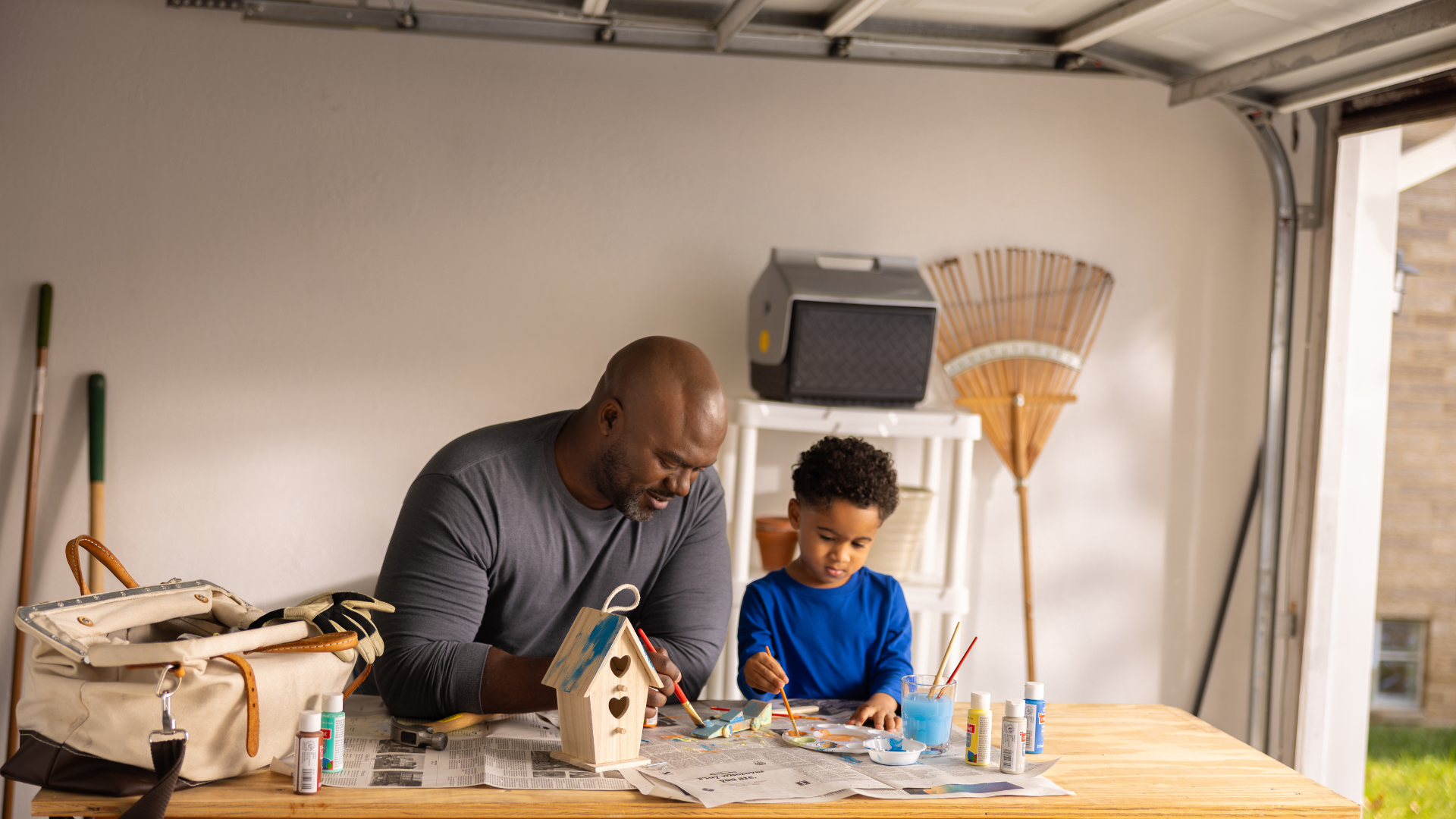 thumbnail video image 2 of Genie 7155-TKV Smart Garage Door Opener StealthDrive Connect - Ultra Quiet opener, WiFi, Battery Backup - Works with Alexa & Google Home, 2 of 8