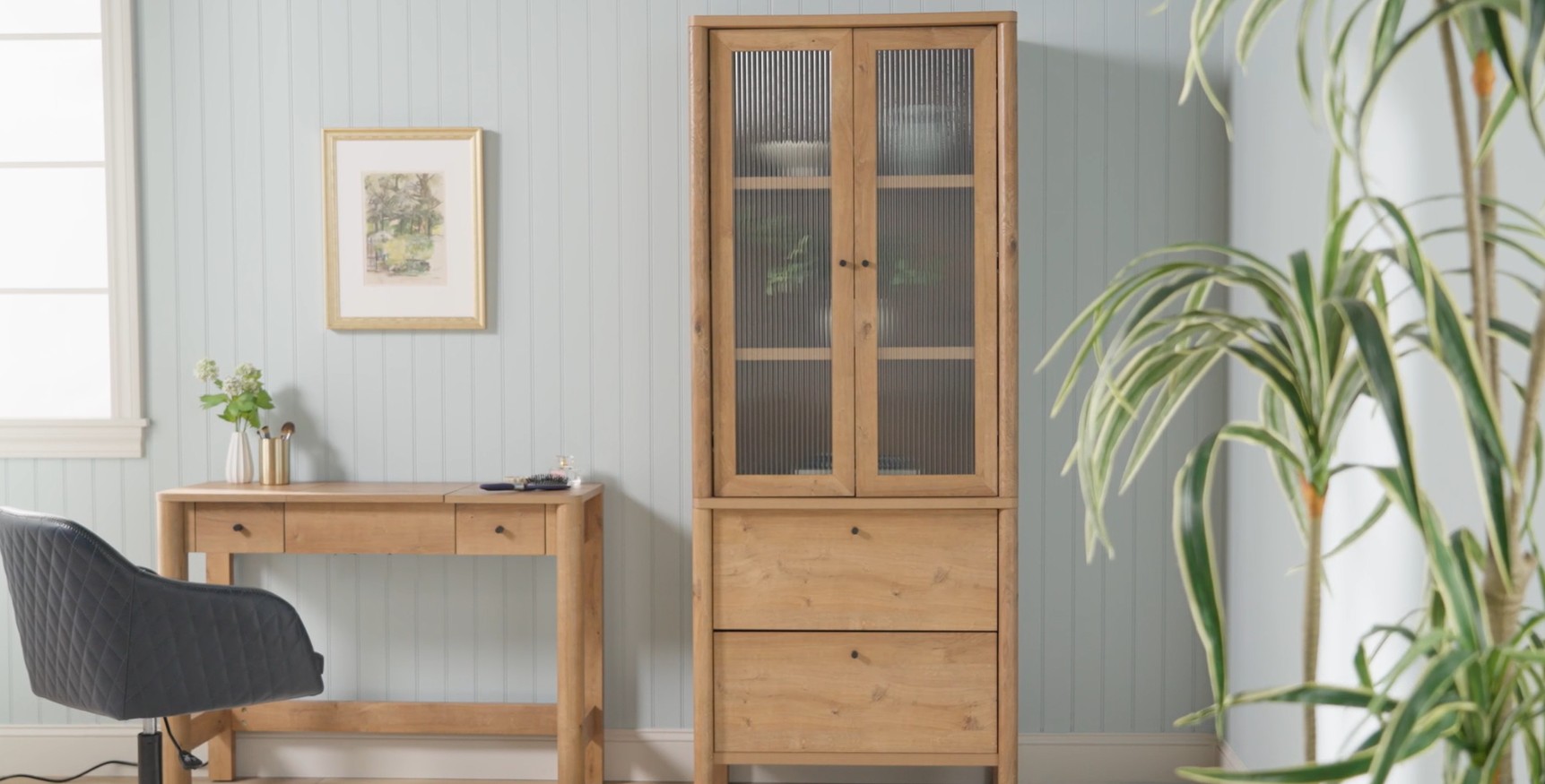 thumbnail video image 2 of Penelope Modern Fluted Glass Bookshelf Cabinet with Drawers, English Oak, 2 of 15