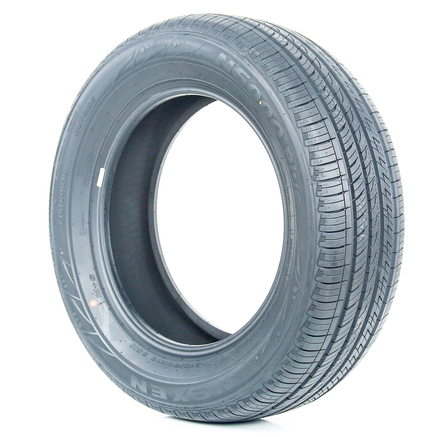 Nexen N5000 Plus 215/60R16 95 H Tire Fits: 2013-20 Ford Fusion S