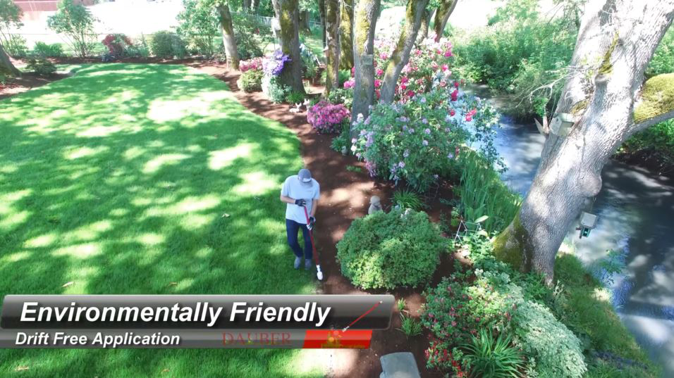 thumbnail video image 2 of Barndoor Ag Drift-Free Handheld Weed Wiper with Cellulose Sponge and Check Valve for Lawn and Landscape Tools, 2 of 6