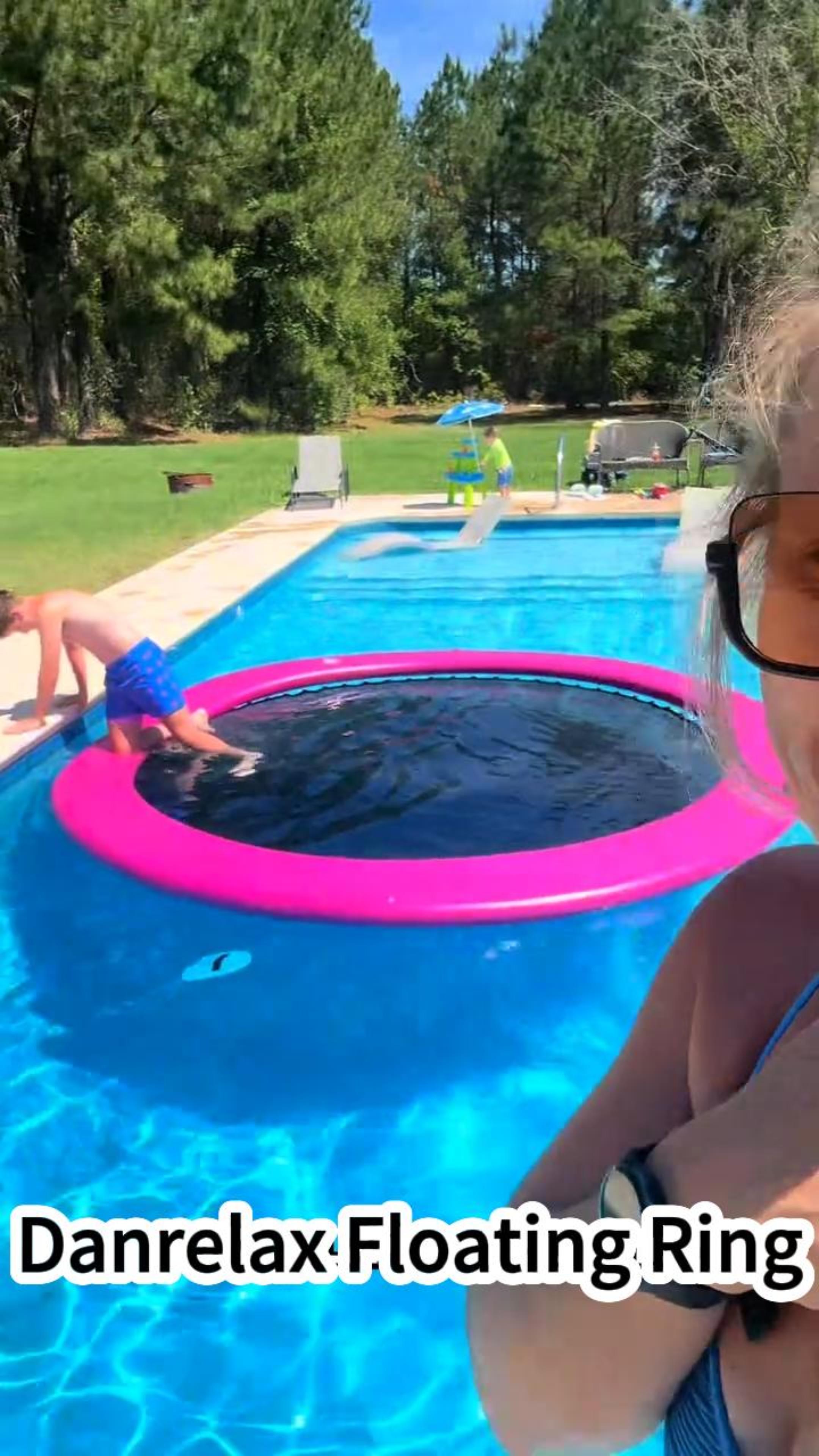 thumbnail video image 2 of Danrelax 10FT Sunchill Round Inflatable Float Ring for Adults, Heavy Duty Hammock Pool Lounger with Pump, for Lake, Ocean & Pool, 2 of 8