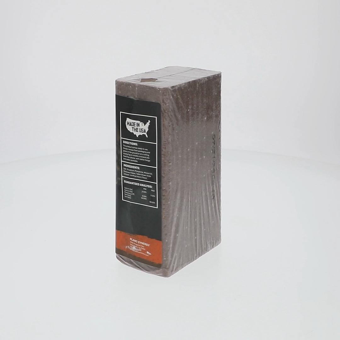 Wildgame Innovations Acorn Rage D E E R Scented Mineral Block for