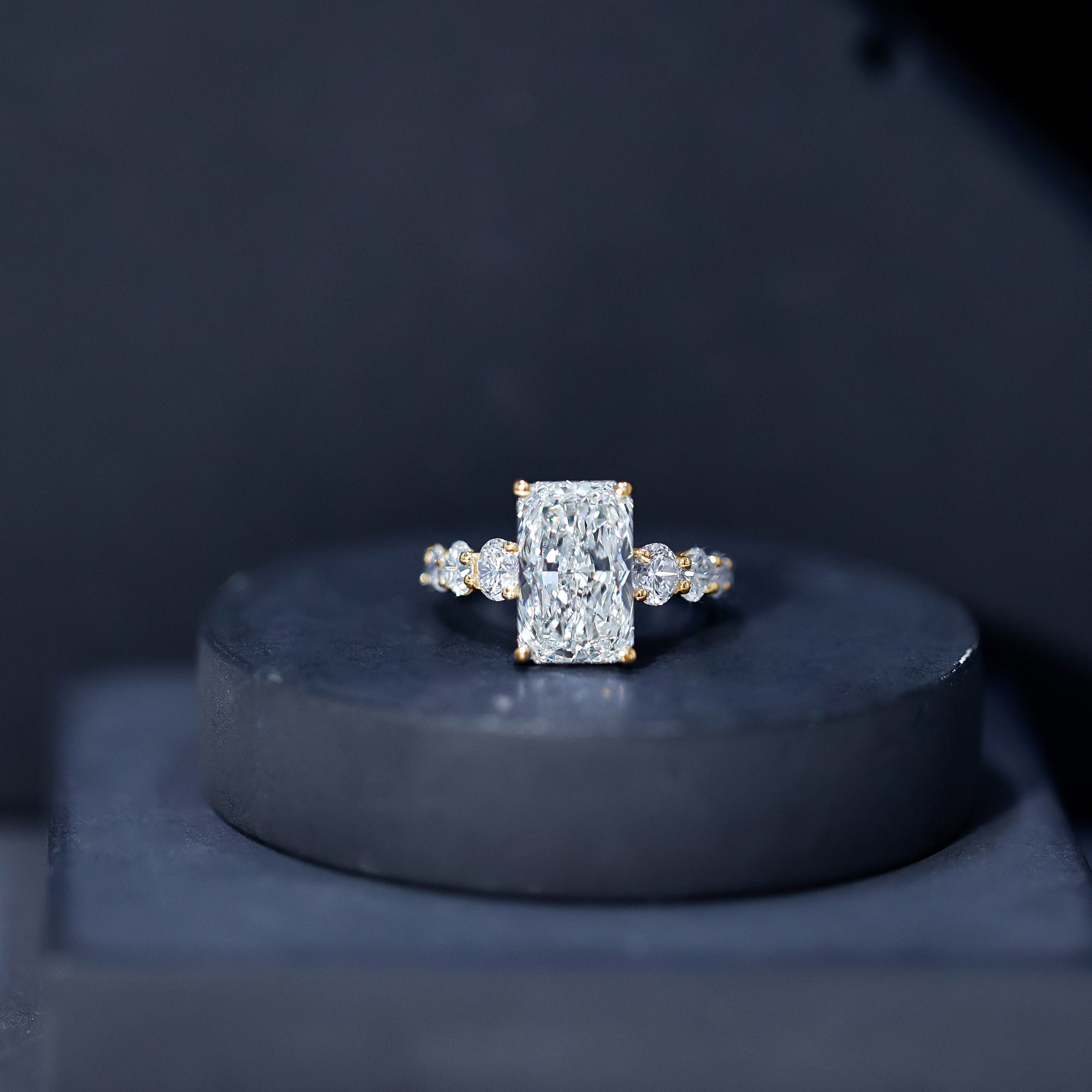 thumbnail video image 2 of Rosec Jewels 4 Carat Lab Grown Diamond Radiant Cut Engagement Ring for Women (IGI Certified) - Statement Ring - E-VS1 Quality, 14K White Gold, US 3.00, 2 of 9