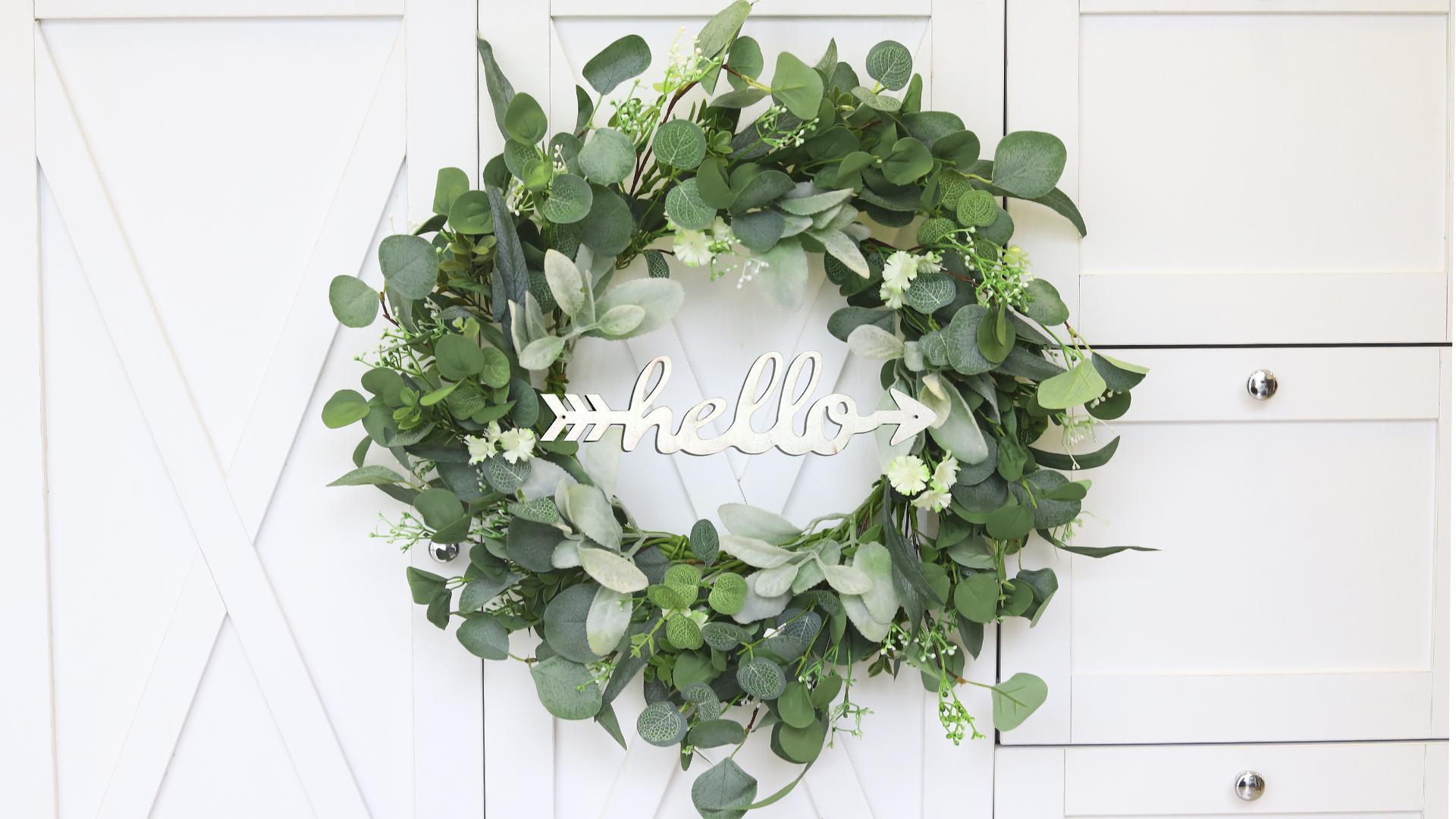 thumbnail video image 2 of WEZEHO Eucalyptus Leaf Wreath, Handmade Silk Flowers, Green, 22", 2 of 7