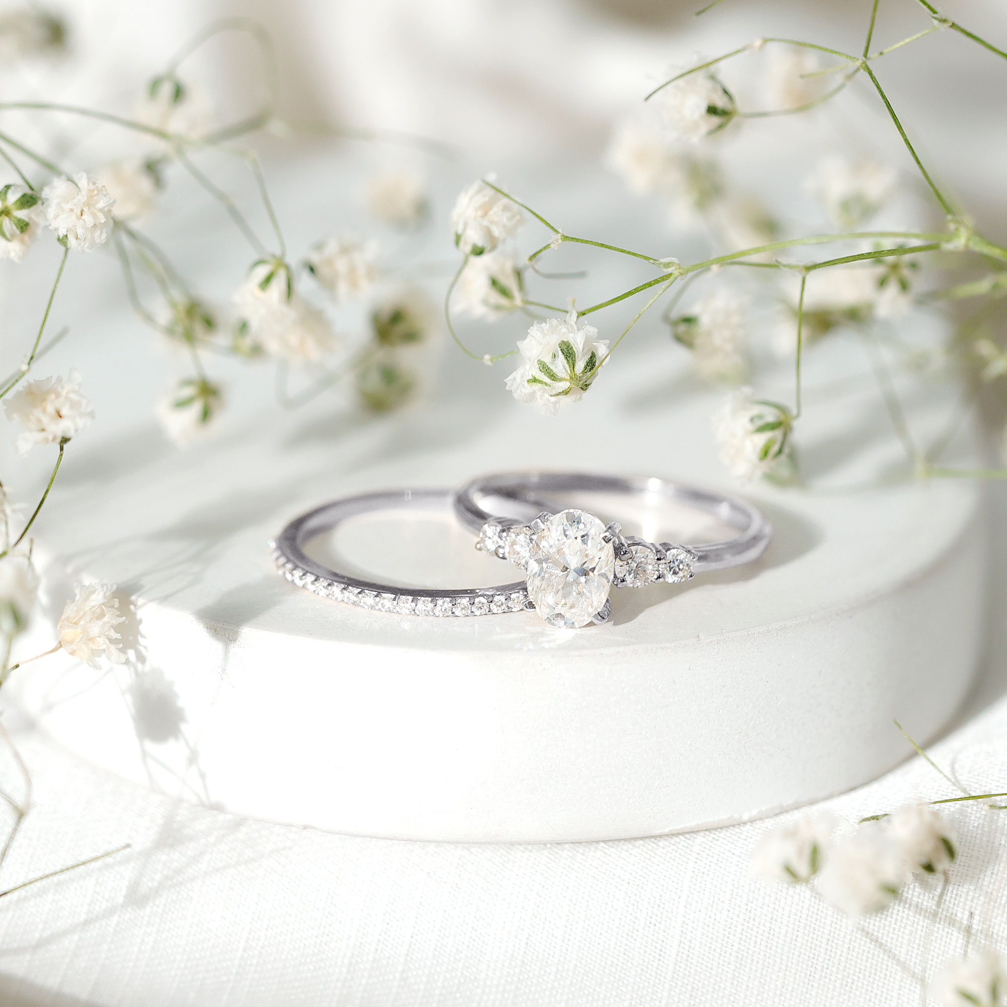 thumbnail video image 2 of Rosec Jewels Sterling Silver Bridal Ring Set Moissanite (D-VS1 Quality Certified) Oval Cut Engagement Ring with Wedding Band, US 5.00, 2 of 9