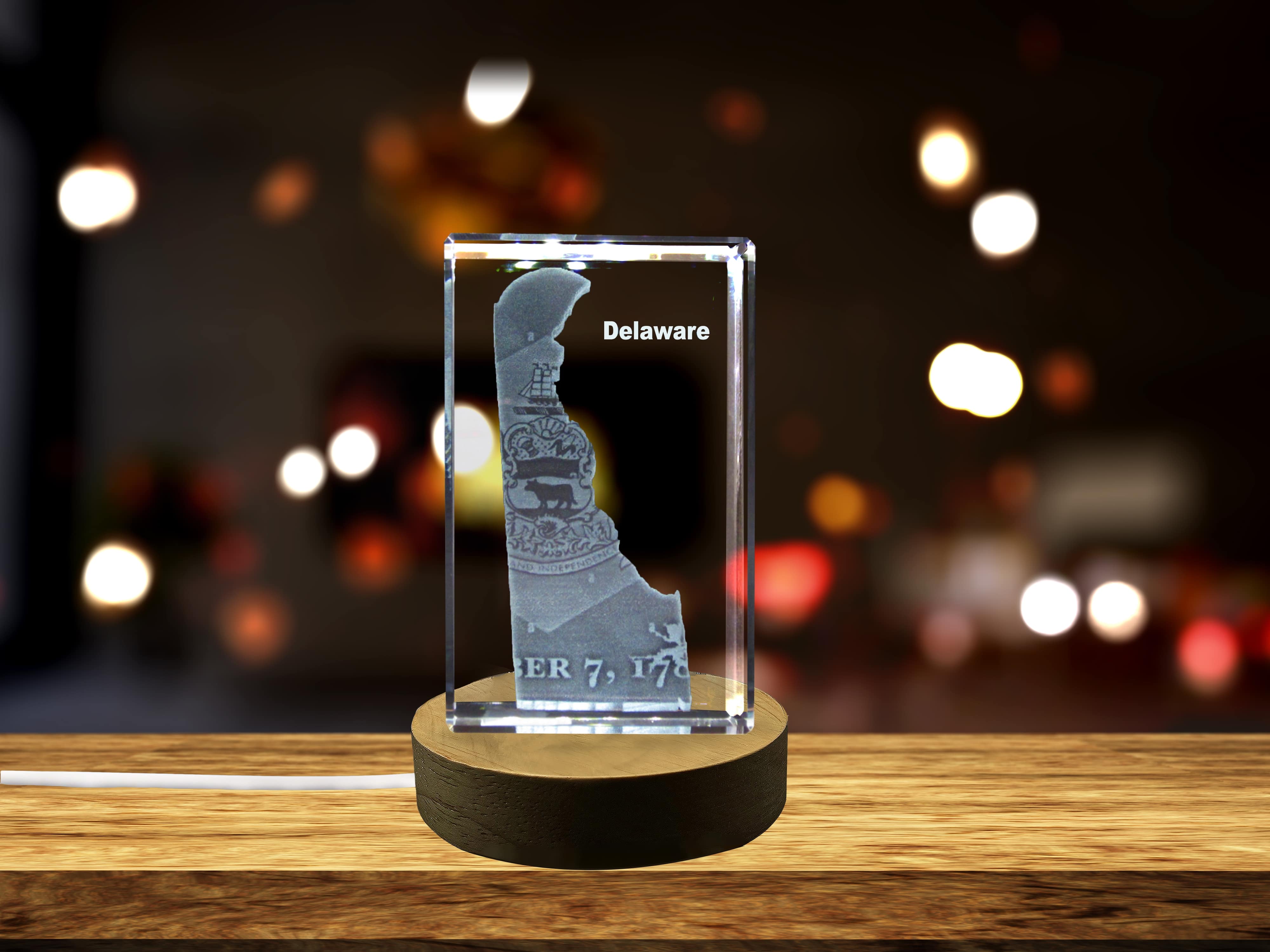 thumbnail video image 2 of Delaware 3D Engraved Crystal 3D Engraved Crystal Keepsake/Gift/Decor/Collectible/Souvenir, 2 of 8