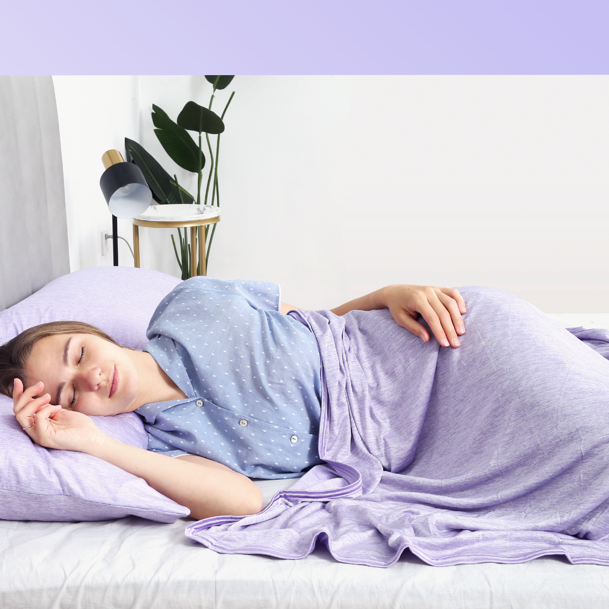 thumbnail video image 2 of MOOFUN Summer Cooling blanket- for hot sleepers and sweaty sleepers, cool summer blanket for couch, cold cool thin soft lightweight breathable machine washable cool blanket- Purple, 60 x 80 inches, 2 of 8