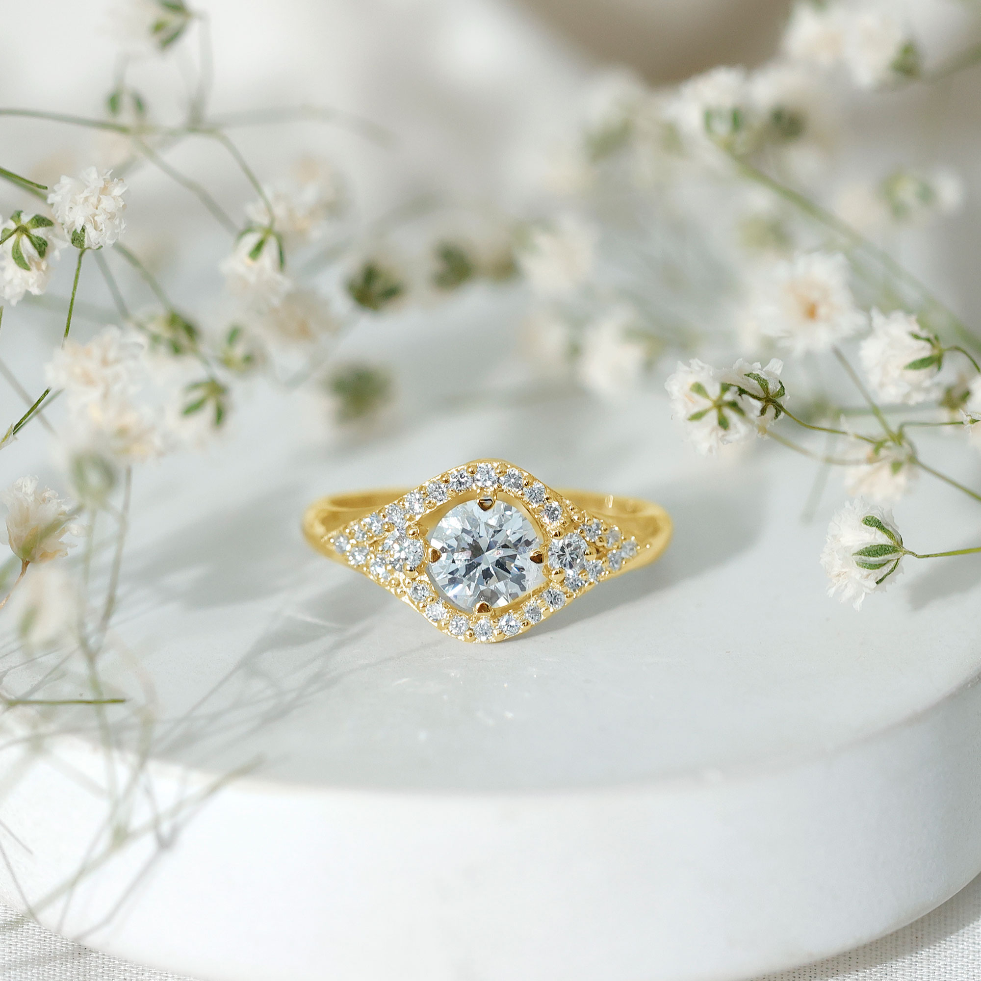 thumbnail video image 2 of Rosec Jewels Lab Grown Diamond Engagement Ring - Womens Classic Ring (Authentically Certified), 925 Sterling Silver, US 4.00, 2 of 8