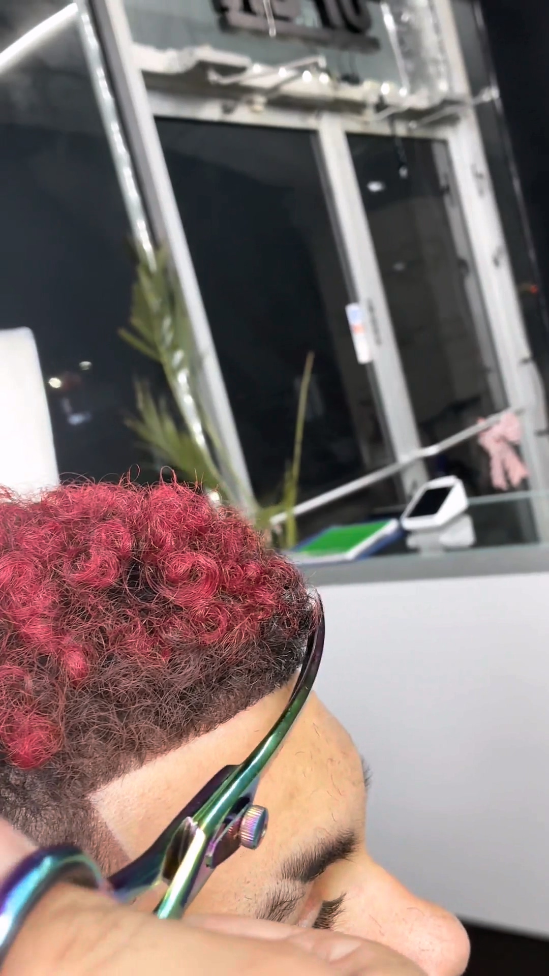 thumbnail video image 2 of Professional 9.5-inch Curved Afro and Beard Barber Shears - Rainbow Finish, Rainbow Hair Cutting Shears with Adjustable Tension Screw, Precision Curved Blades, Offset Ergonomic Handle, Salon & Pet Gr, 2 of 10