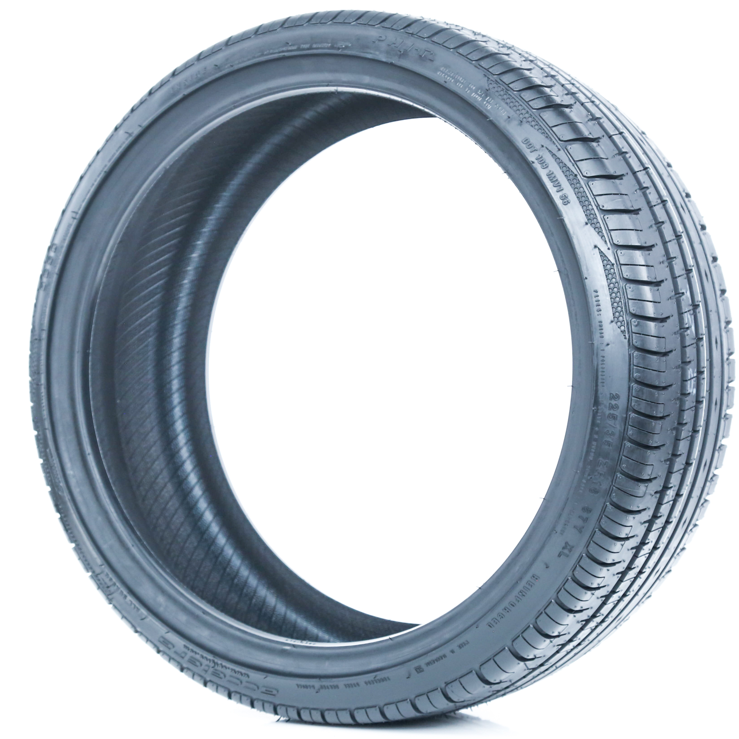 Accelera Phi R Ultra-High Performance 225/35ZR18 87Y XL All-Season