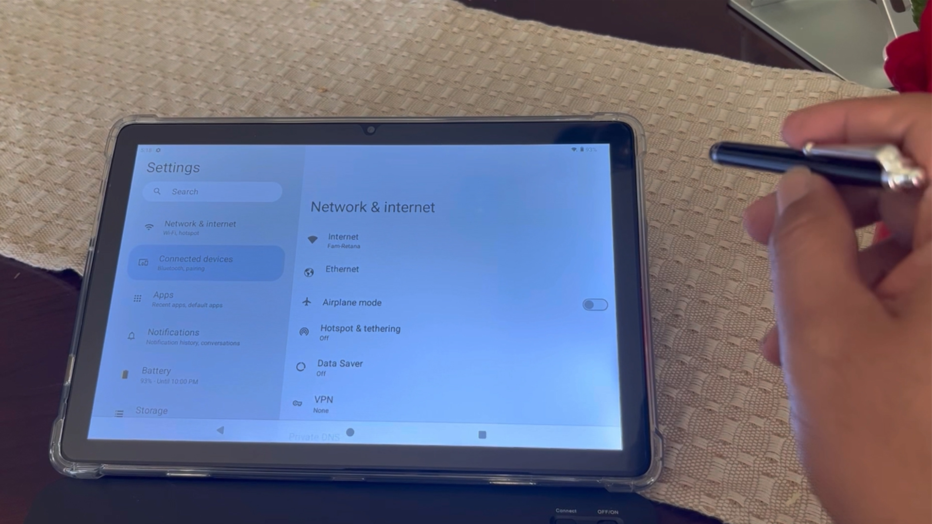 thumbnail video image 2 of Android 14 Tablet 10 inch Tablets with Keyboard, 8GB RAM 128GB ROM 1TB Expand,Qcta-Core,8000mAh Battery,5G Wi-fi 6, 2MP+8MP Dual Camera,Bluetooth5.0,Gray, 2 of 11