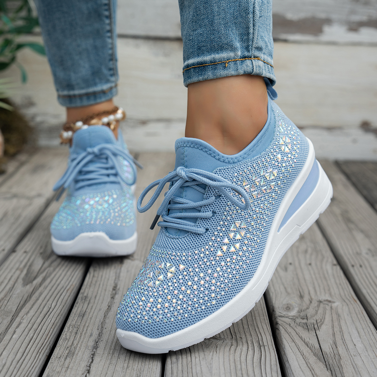 thumbnail video image 2 of YUDAI Ladies' mesh breathable casual shoes, suitable for walking, daily wear, the best gift for your lover, 2 of 8