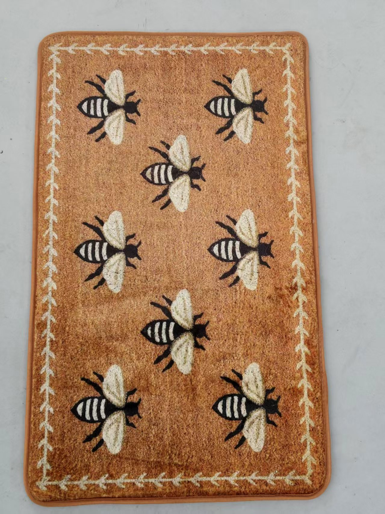 thumbnail video image 2 of Cute Bee Welcome Doormat Indoor Entrance Door Mat Summer Bathroom Floor Mat Front Back Door Funny Bees Non Slip Doormat Inside Washable Entryway Carpet Rug for Porch Patio Hallway, 2 of 7