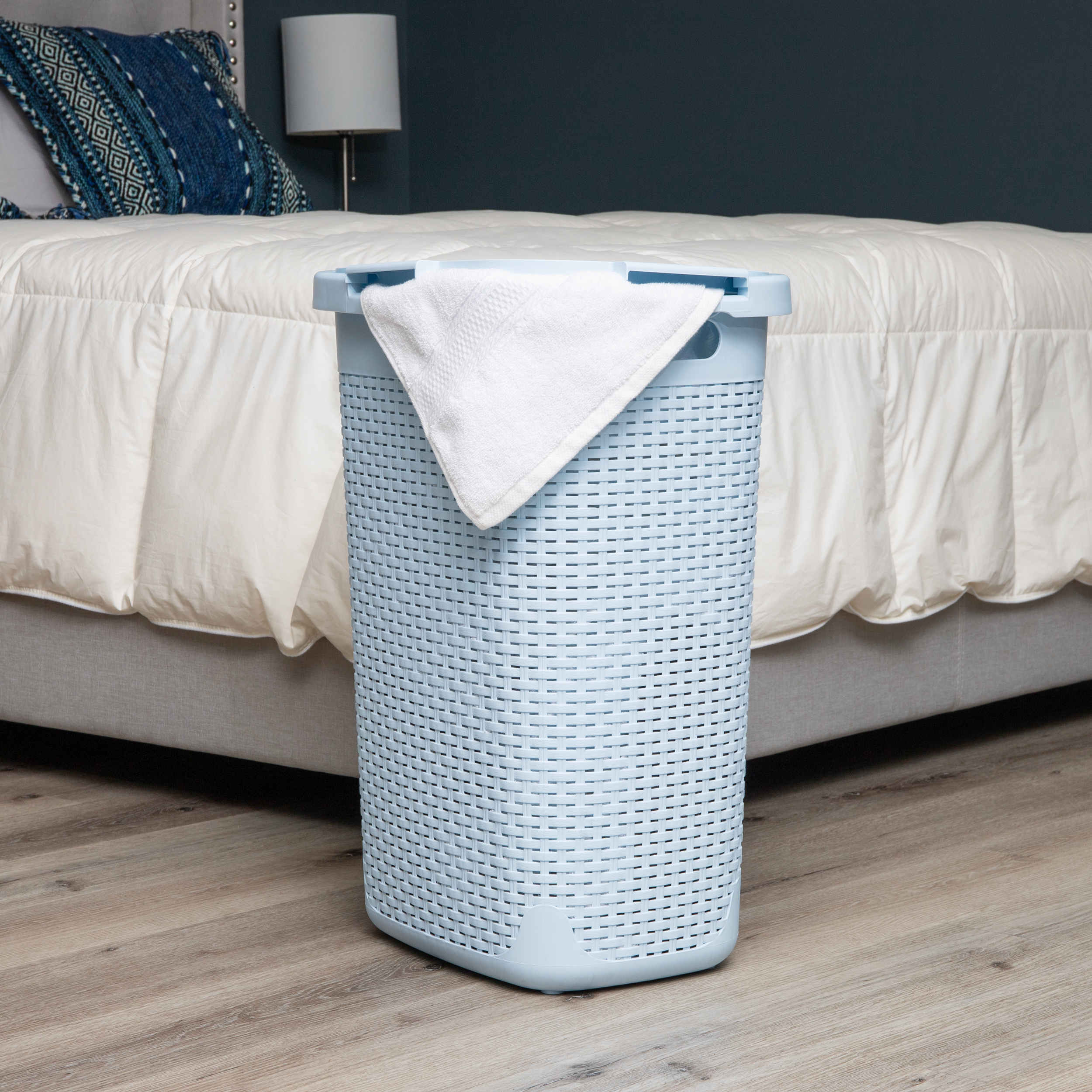 thumbnail video image 2 of Mind Reader 60L Slim Laundry Hamper, Clothes Basket, Lid, Wicker Design, Plastic, Baby Blue, 2 of 8