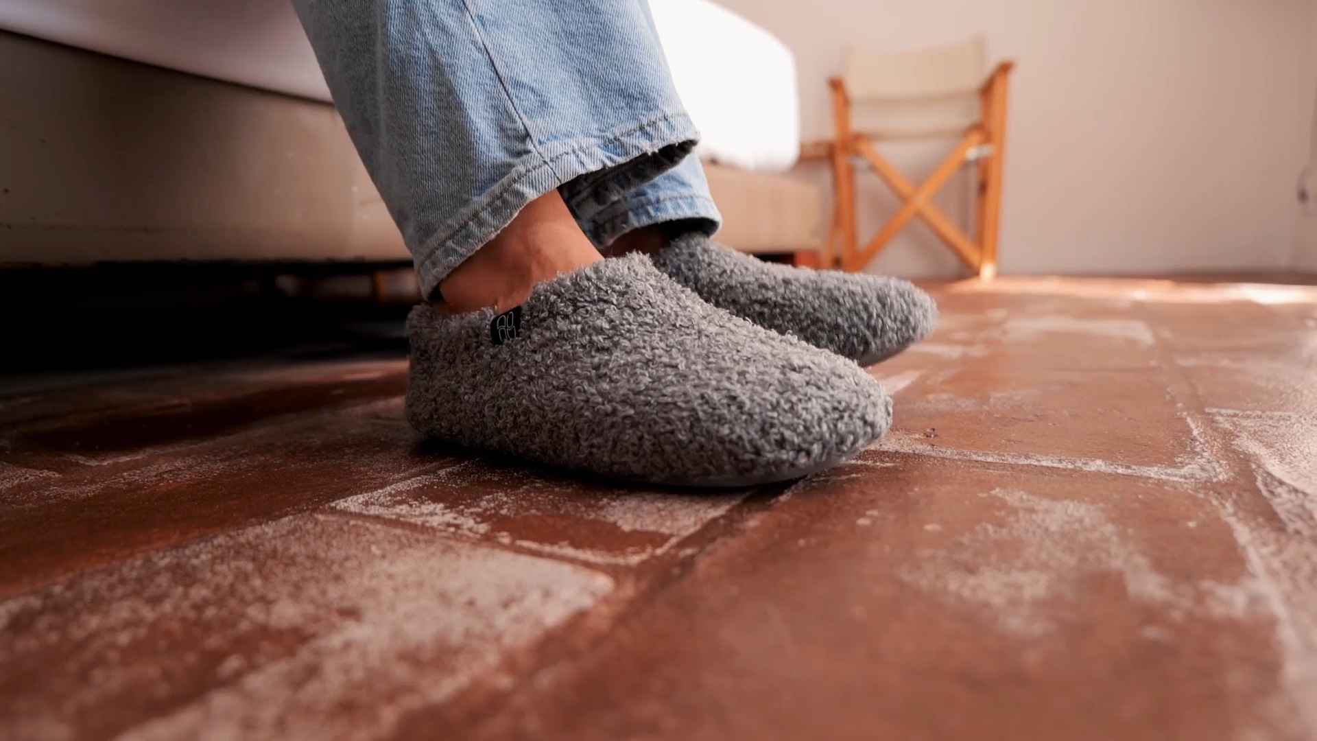 thumbnail video image 2 of HomeTop Women's Cozy Memory Foam Loafer Slippers Indoor Outdoor, 2 of 10