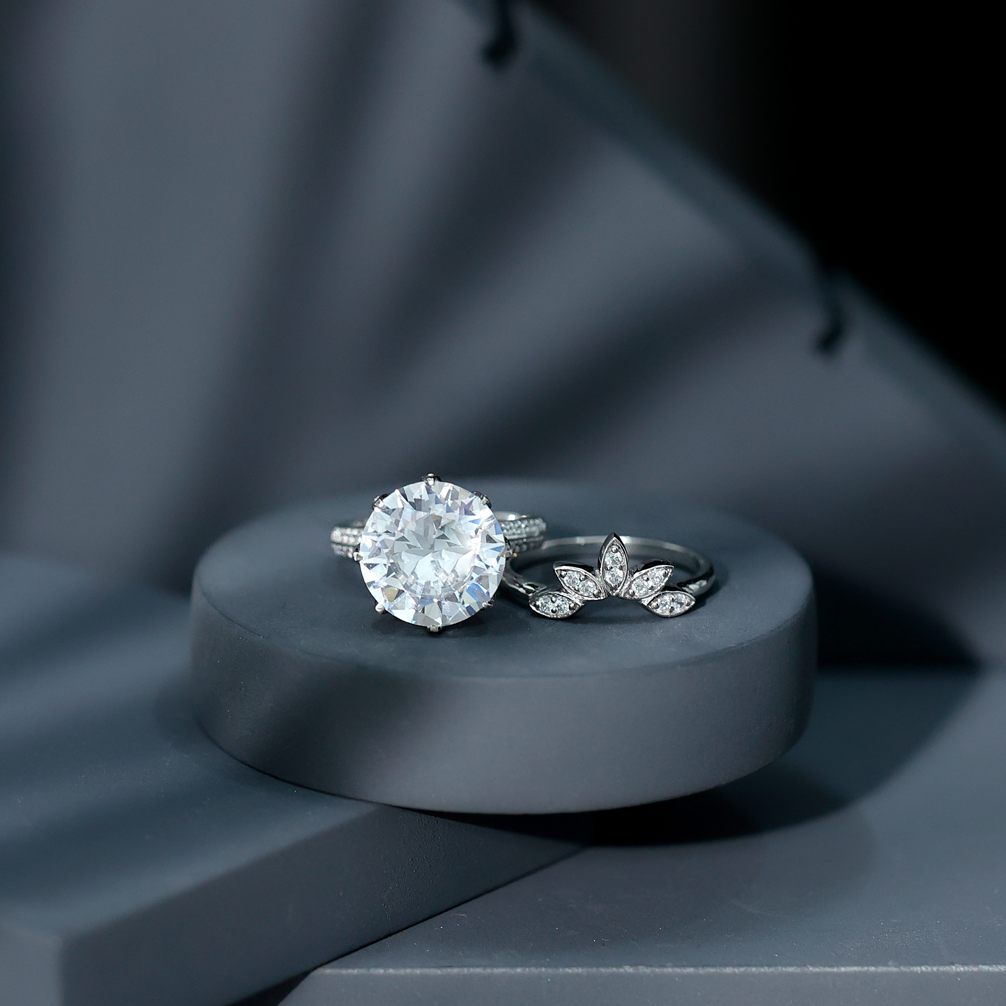 thumbnail video image 2 of Rosec Jewels 4 Carat CZ Engagement Ring Set (AAAA Quality) - Floral Wedding Ring with Enhancer - Jewelry Box Included, 10K Yellow Gold, US 6.50, 2 of 9