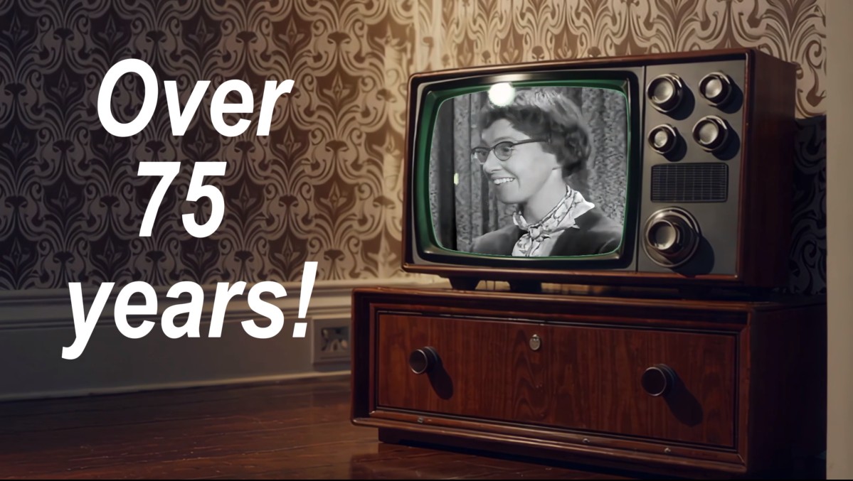 thumbnail video image 2 of Jolly Jumper *Iconic* Baby Exerciser for Infants (from 3 Months to Walking Age), 2 of 6