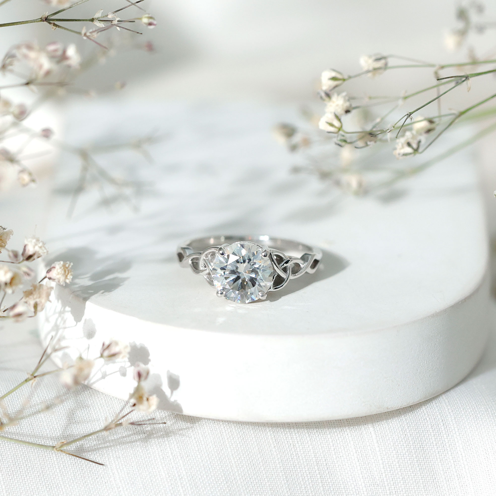 thumbnail video image 2 of Rosec Jewels Lab Diamond Circle Engagement Ring 2 Carat (Ef-Vs Quality, 8 mm) - Celtic Knot Ring for Women, 925 Sterling Silver, US 4.00, 2 of 8