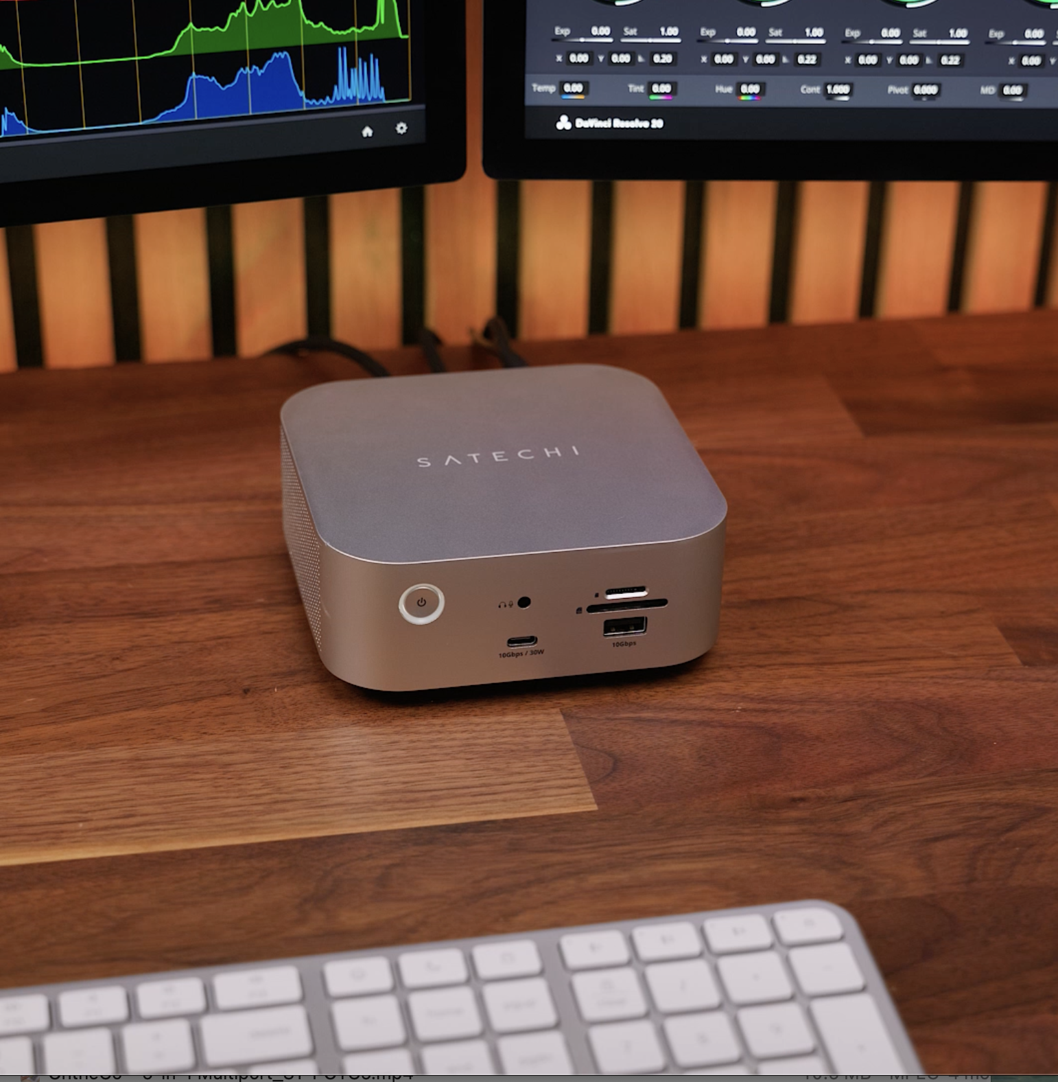 thumbnail video image 2 of Satechi Thunderbolt 5 CubeDock Docking Station, 140W, 2.5GbE, 8K, Silver, 2 of 8