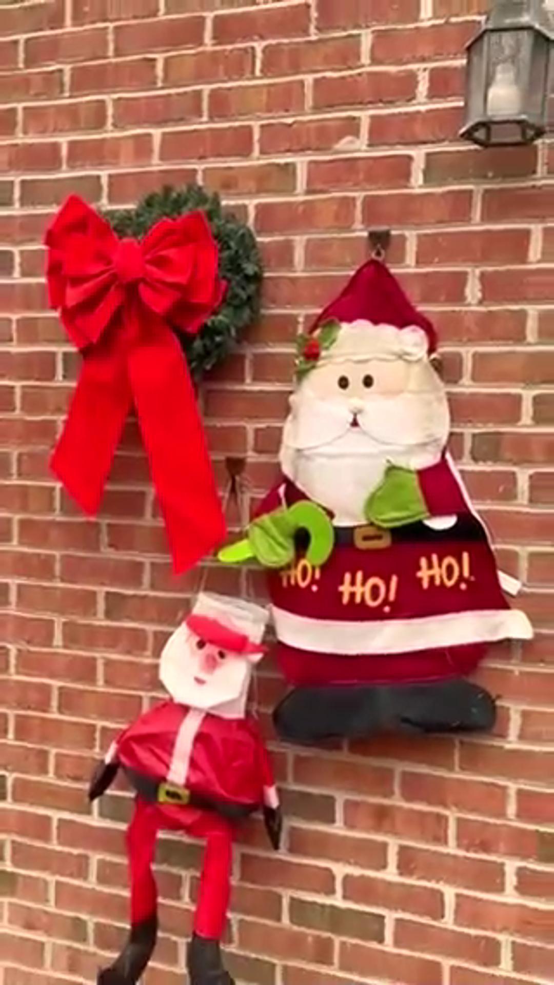 thumbnail video image 2 of Brick Hook Clips (4 Pcs) Hang on Outdoor and Indoor - 2.83" x 1.5" , Fits 2-1/4 to 2-2/5in Brick, 2 of 8