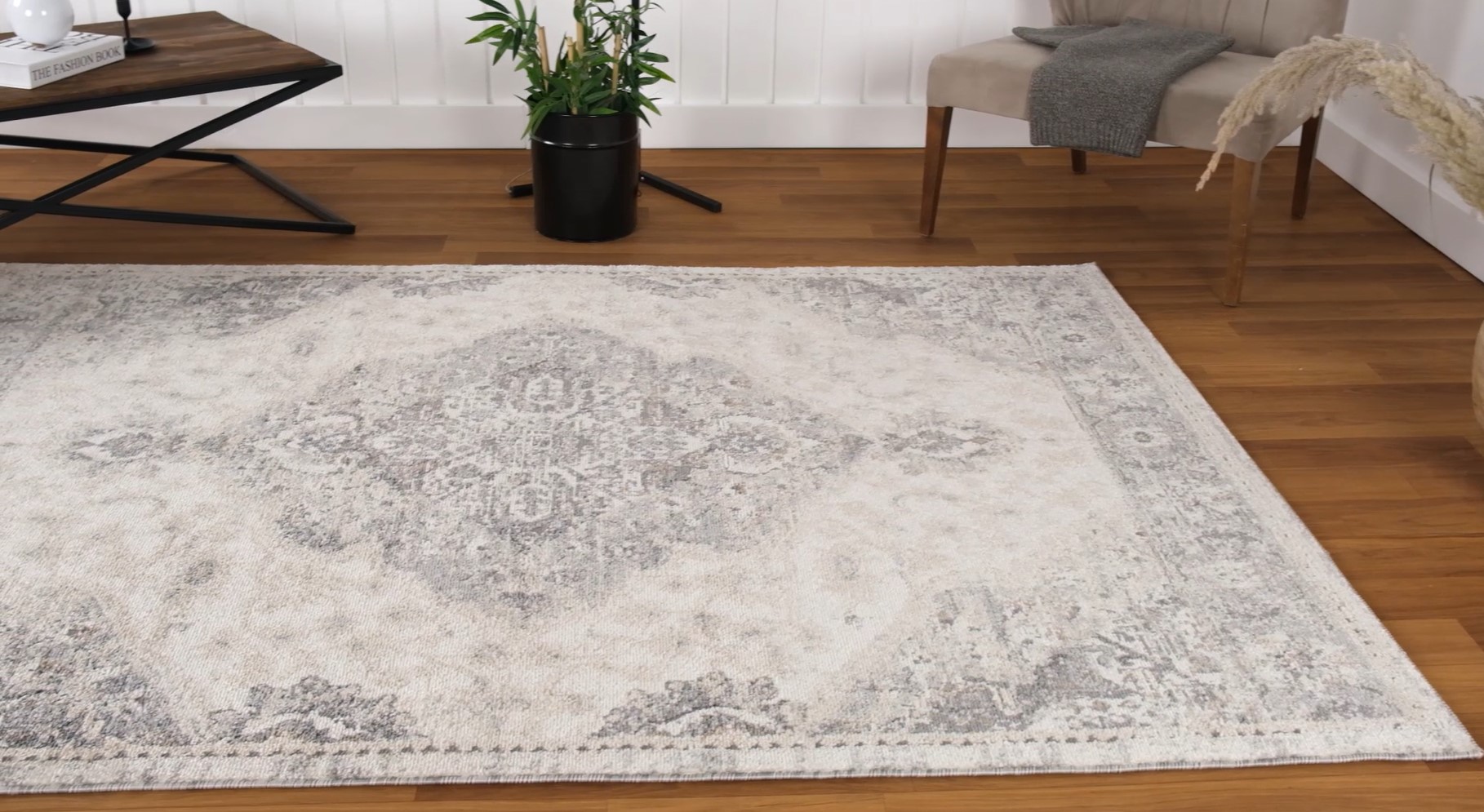 thumbnail video image 2 of Luxe Weavers Vintage Oriental Silver 9x12 Area Rug for Living Room, 2 of 9