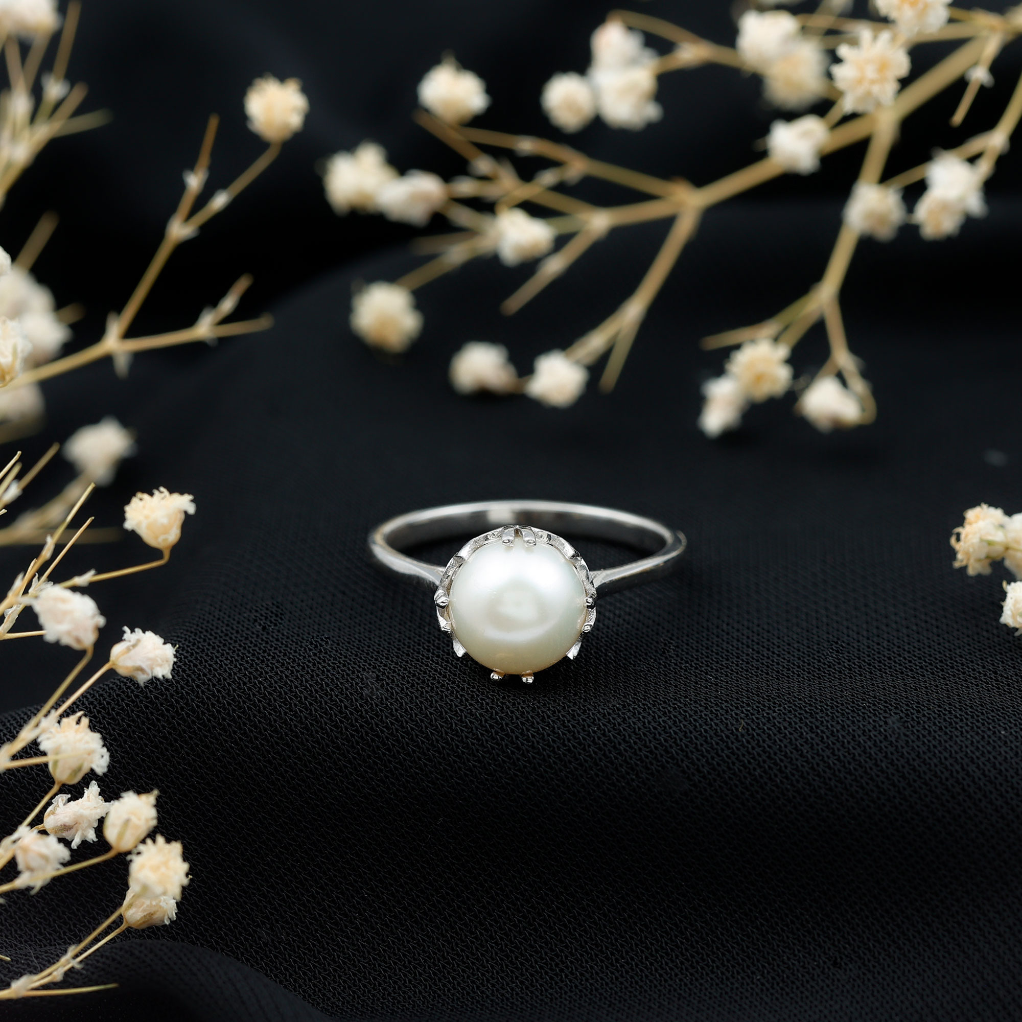 thumbnail video image 2 of Rosec Jewels Freshwater Pearl Solitaire Ring in Floral Setting (8 MM, 7.50 CT, AAA Quality), 18K Yellow Gold, US 12.50, 2 of 8